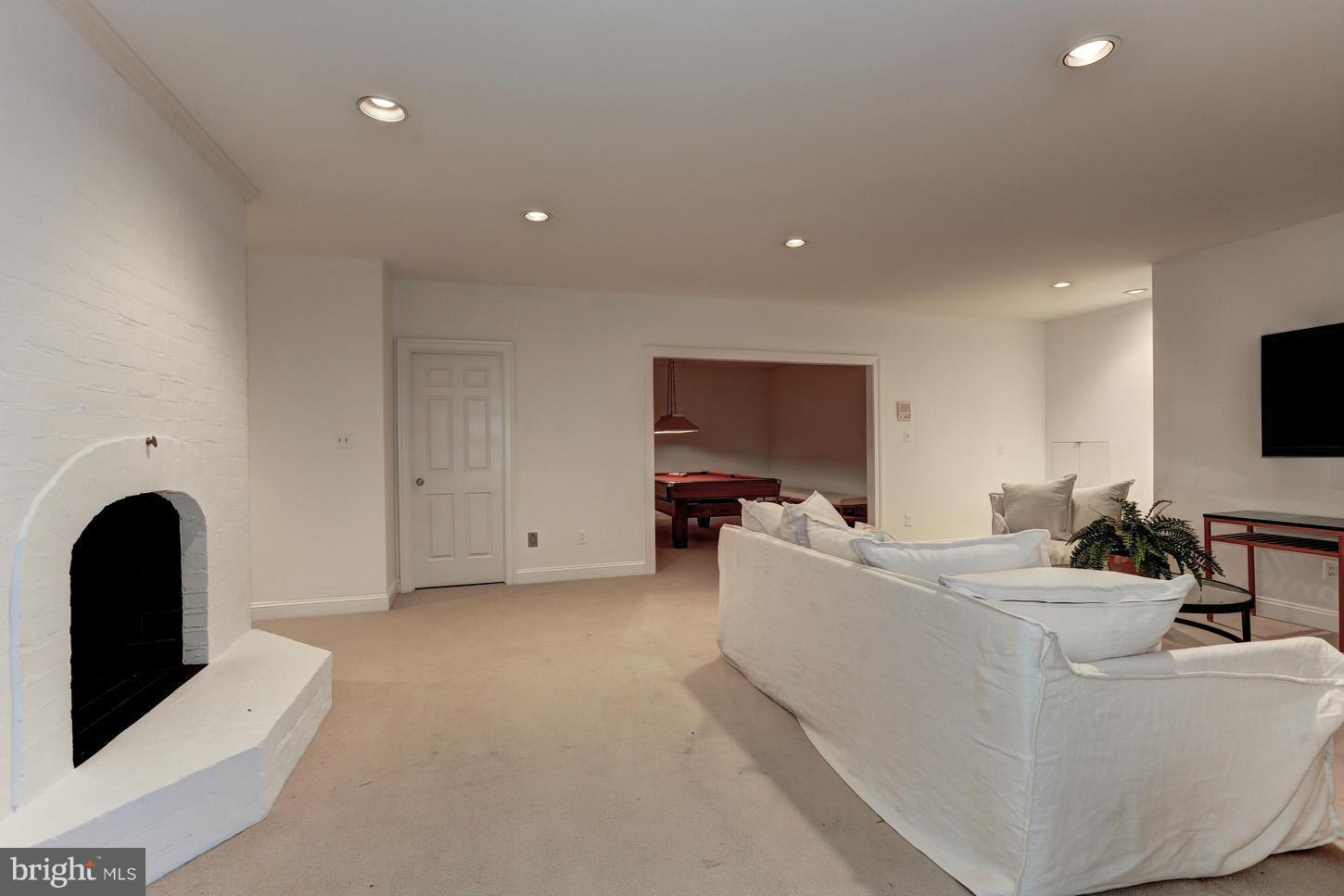 AVENEL - Residential