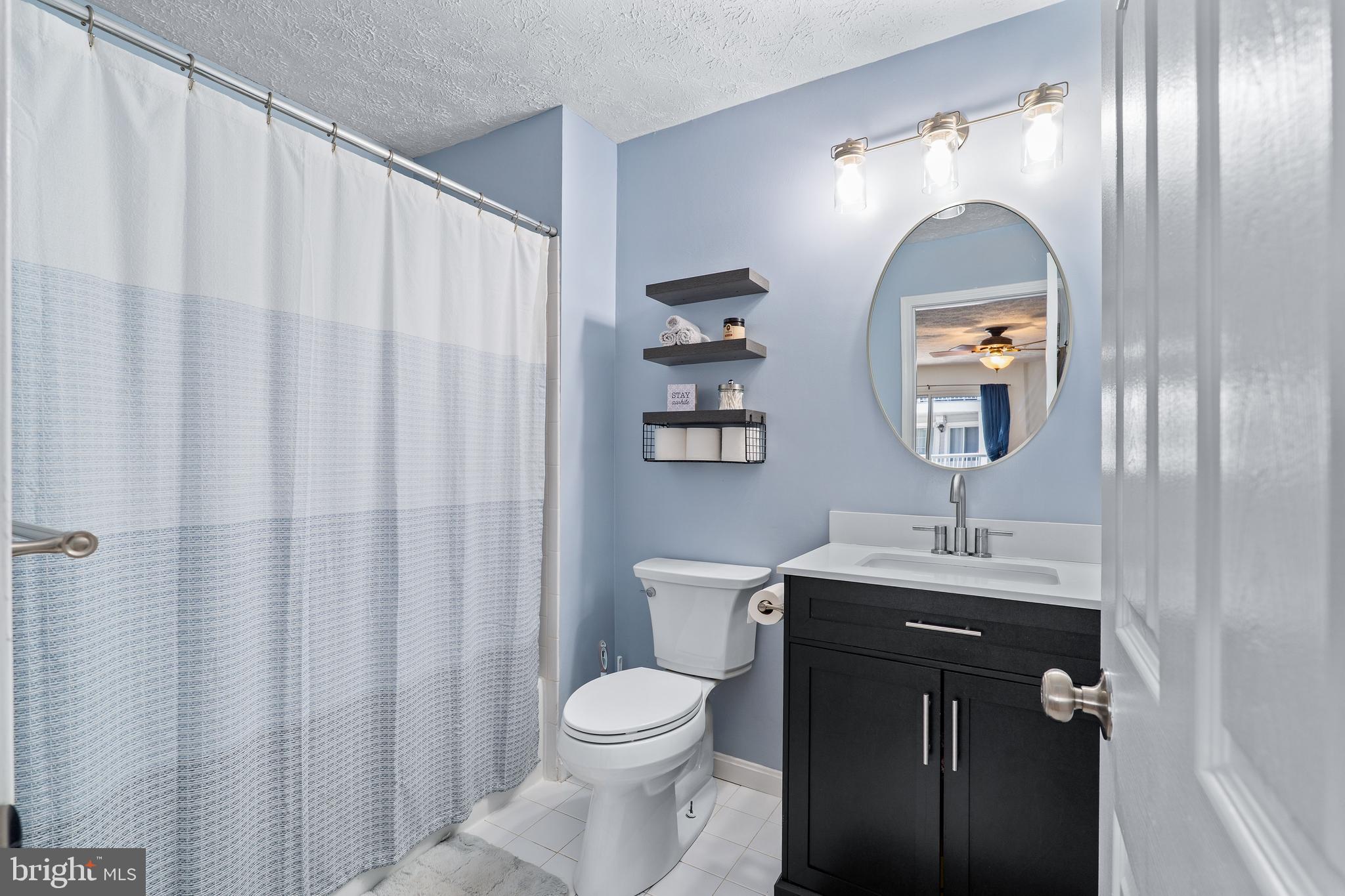TOMES LANDING - Residential