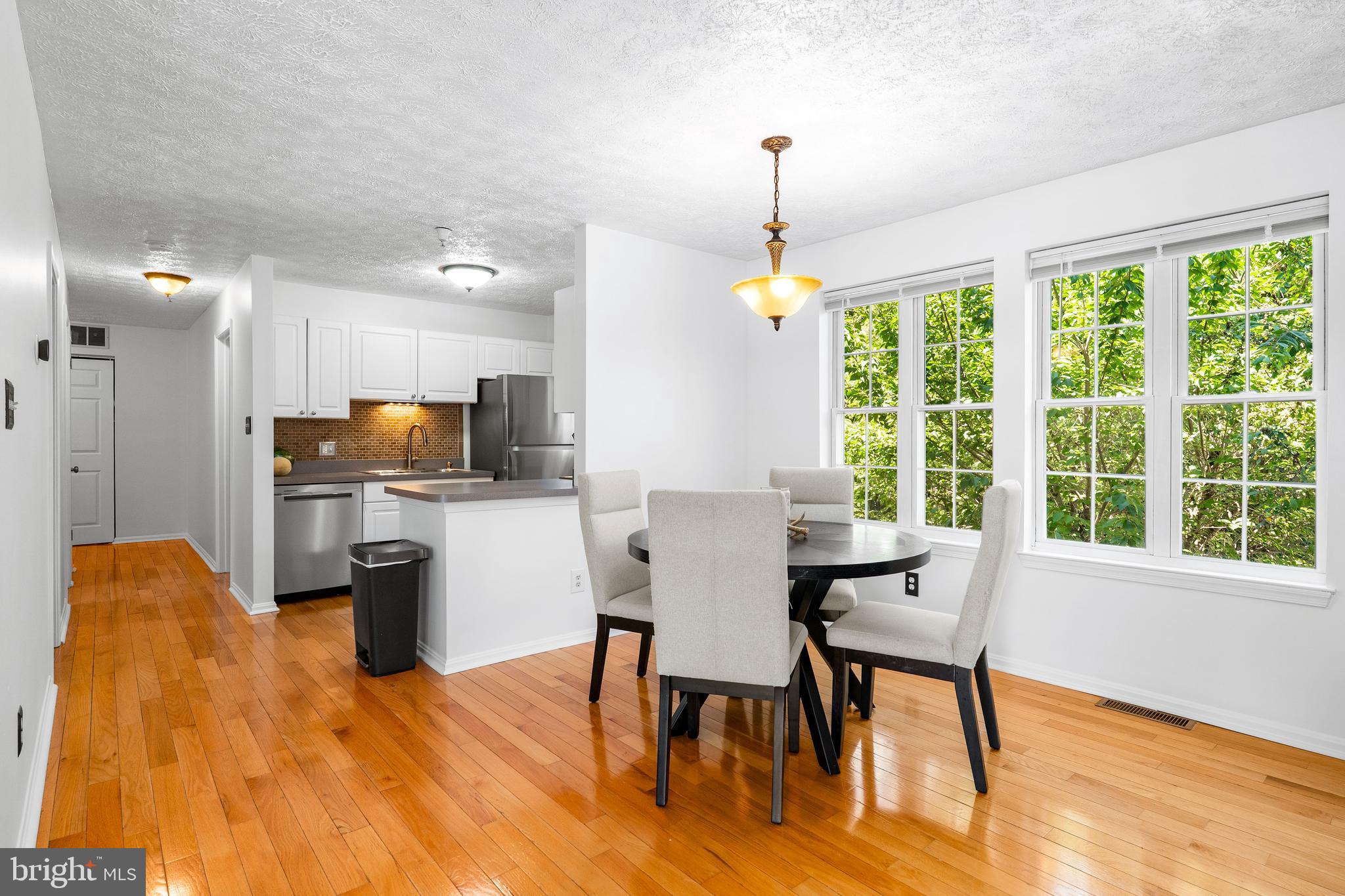 TOMES LANDING - Residential