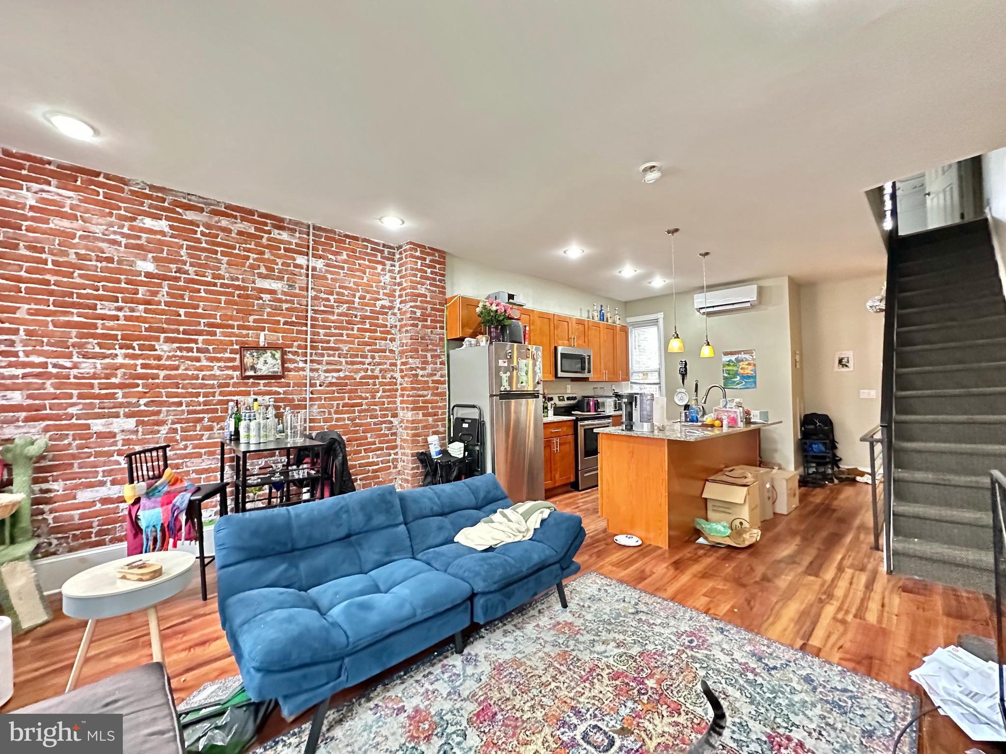TEMPLE UNIVERSITY - Residential Lease