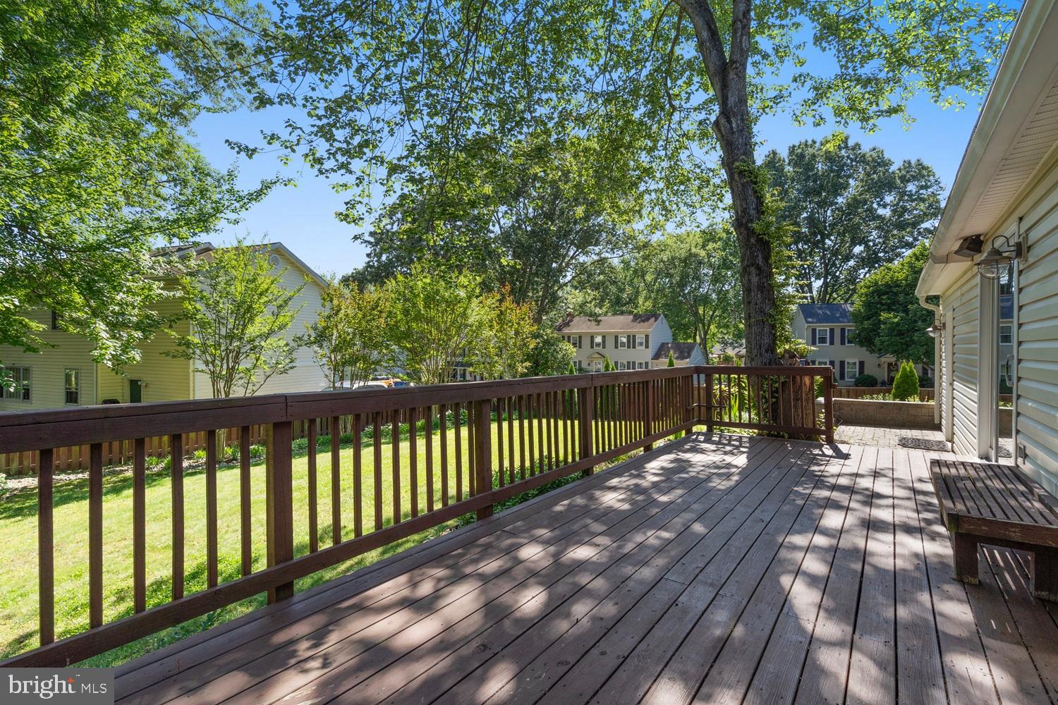 LAKE BRADDOCK - Residential