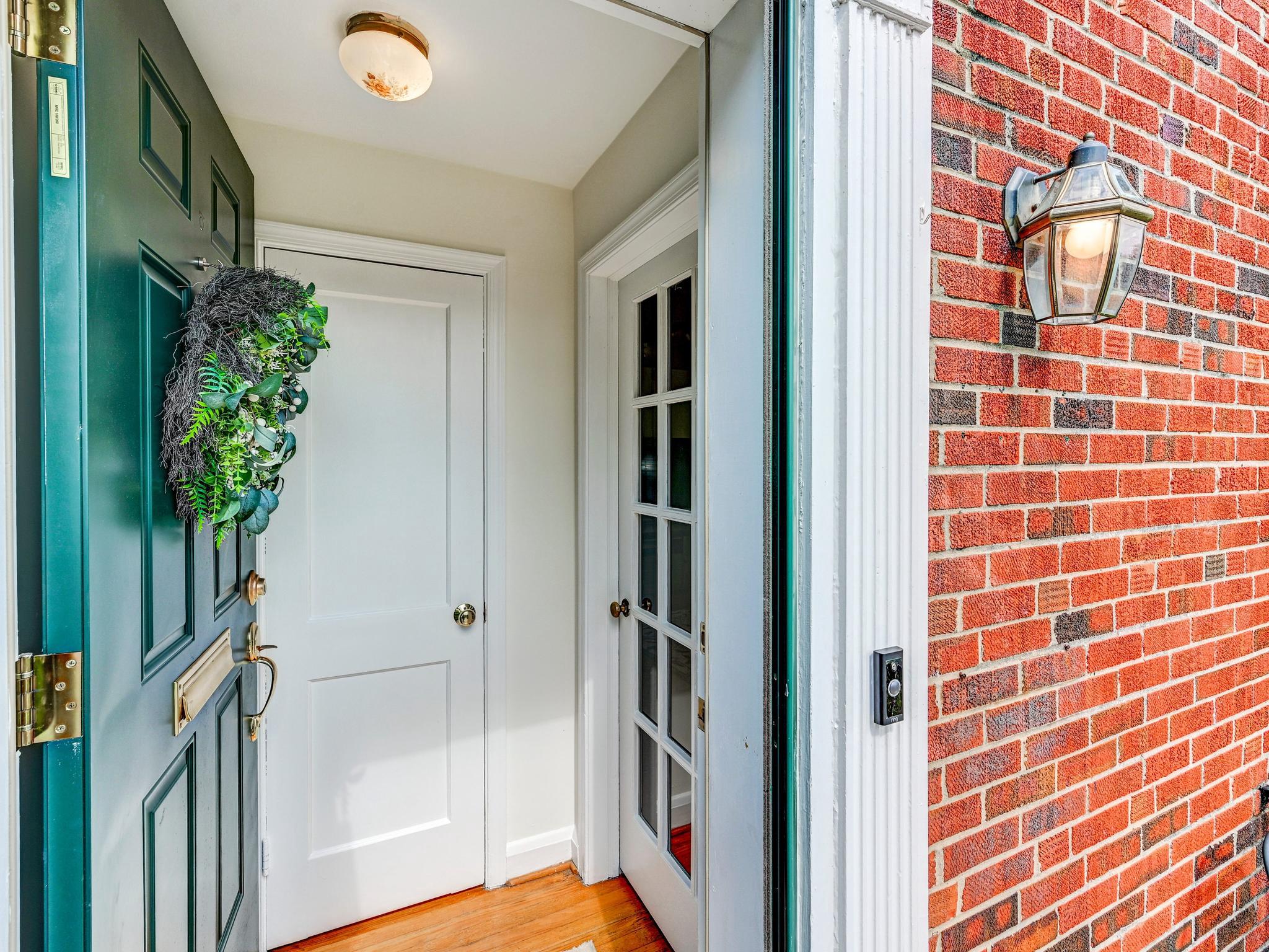 LOCH RAVEN MANOR - Residential