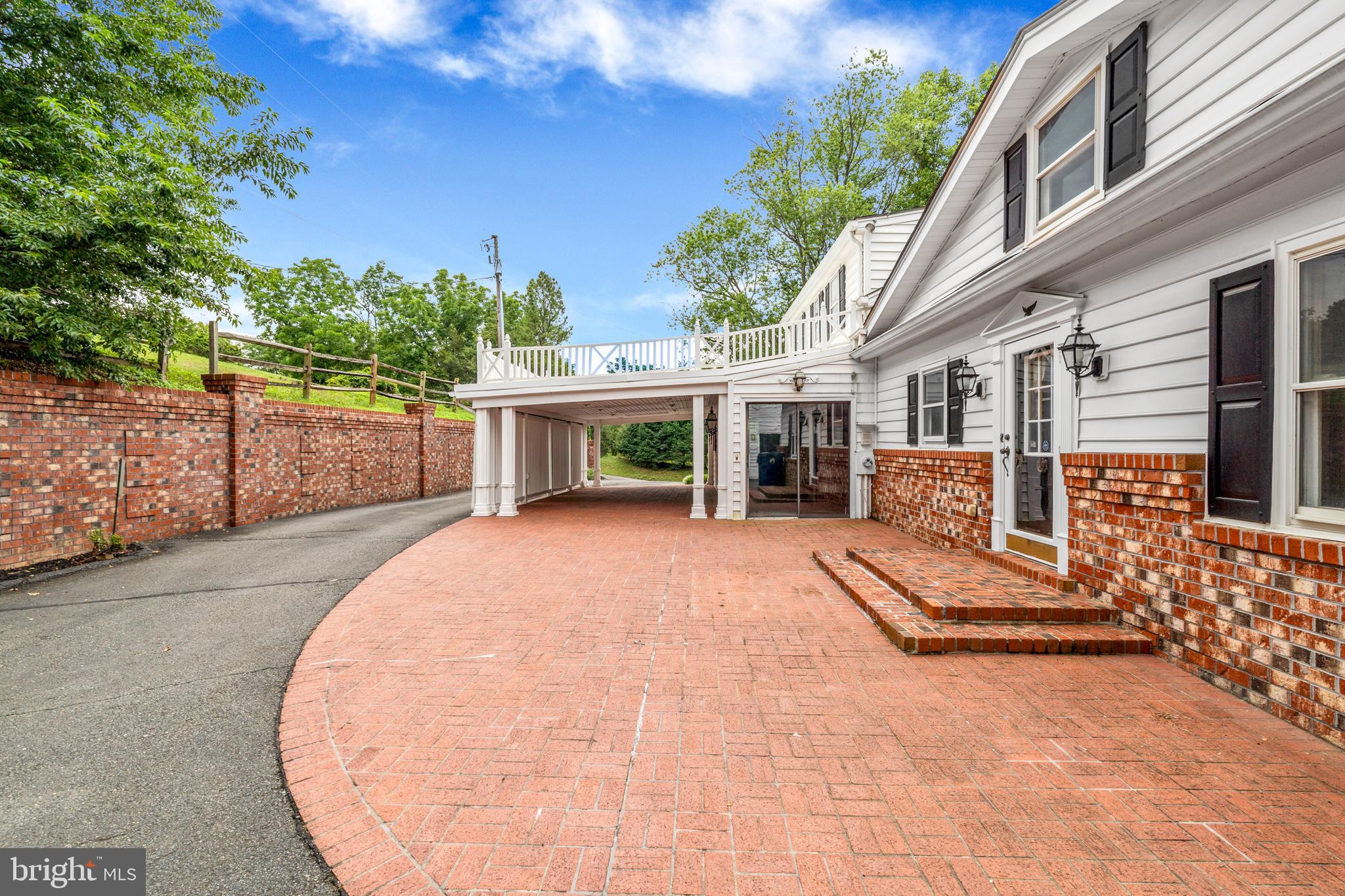 LINCOLN - Residential