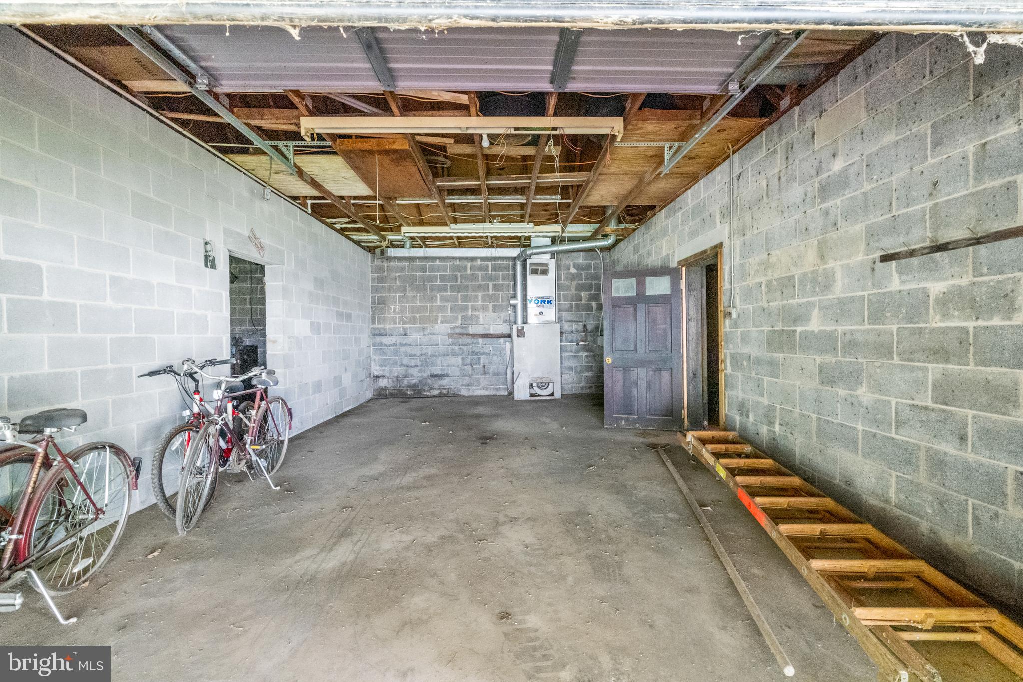 LINCOLN - Residential