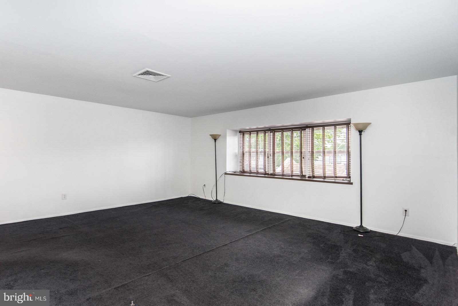 MAYFAIR - Residential Income
