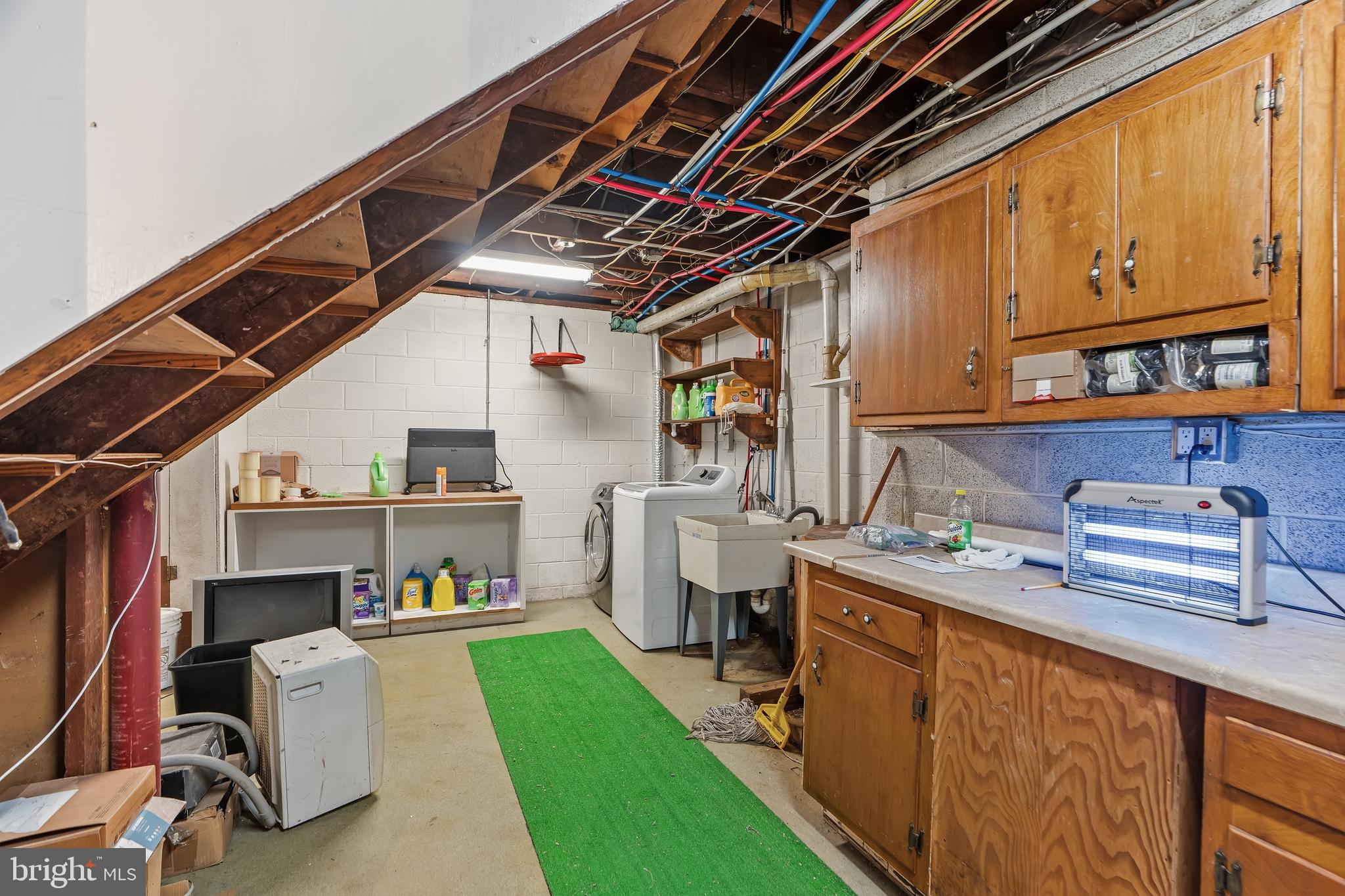 TIP TOP FARMS - Residential