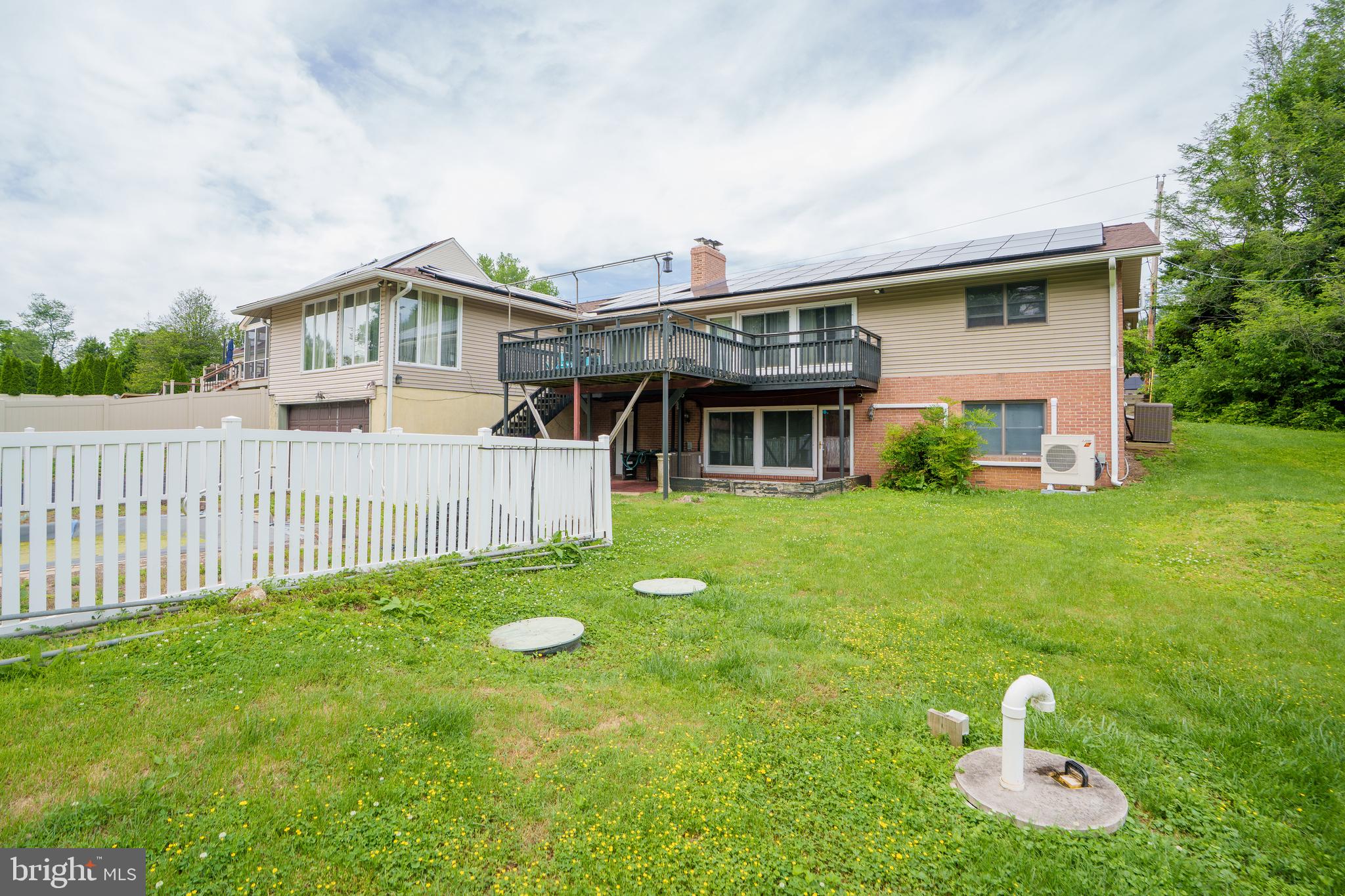 TIP TOP FARMS - Residential