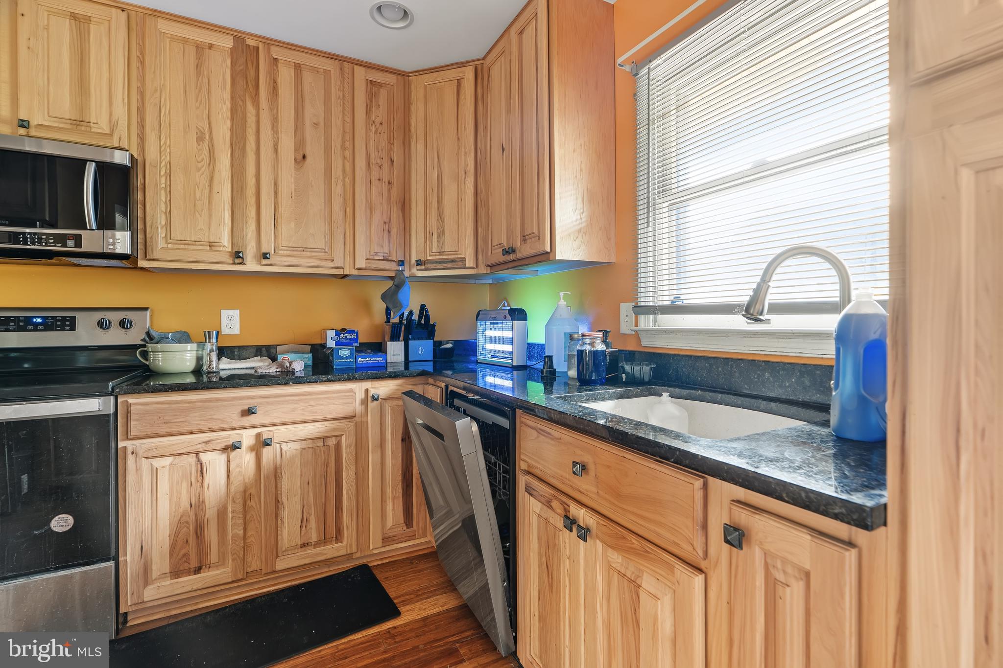 TIP TOP FARMS - Residential