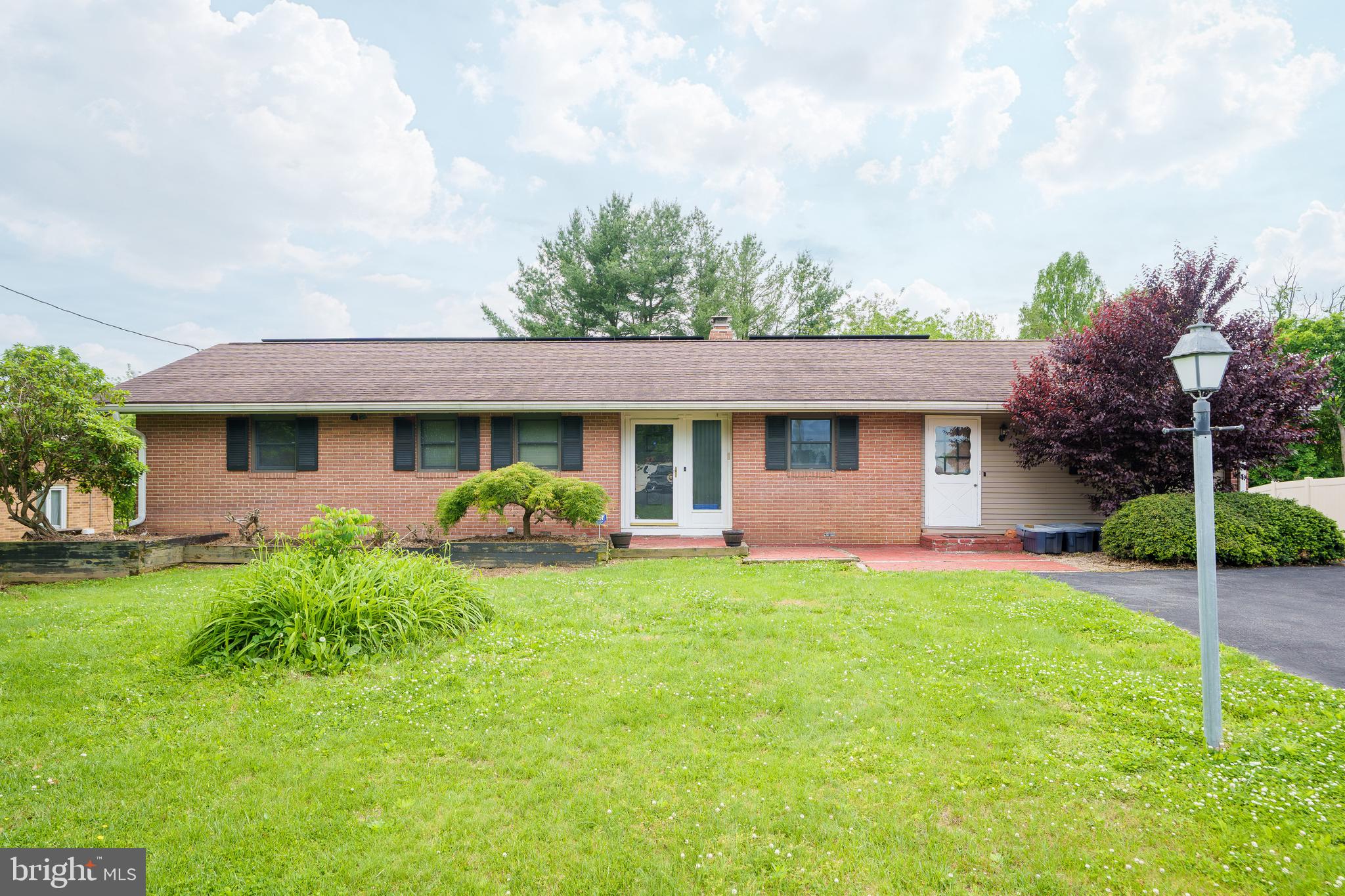 Spacious, versatile, and packed with potential — this 4-bedroom, 3-bath home in the heart of Newark offers the kind of layout that just makes life easier. Situated on a generous 0.44-acre lot, there’s room to spread out both inside and out, whether you're entertaining by the pool, hosting the holidays, or simply enjoying a little breathing room that’s getting harder to find these days.

Inside, the home features a second kitchen, creating the perfect setup for multi-generational living, in-laws, guests, or the extra-large family that never seems to leave after Sunday dinner. Multiple living spaces provide flexibility for everyday living, work-from-home needs, or creating the ultimate recreation space.

Step outside to your private backyard oasis complete with a pool and plenty of yard space for summer gatherings, pets, gardening, or future possibilities. Conveniently located near shopping, dining, major routes, and everything Newark has to offer, this property combines space, function, and opportunity all in one package.