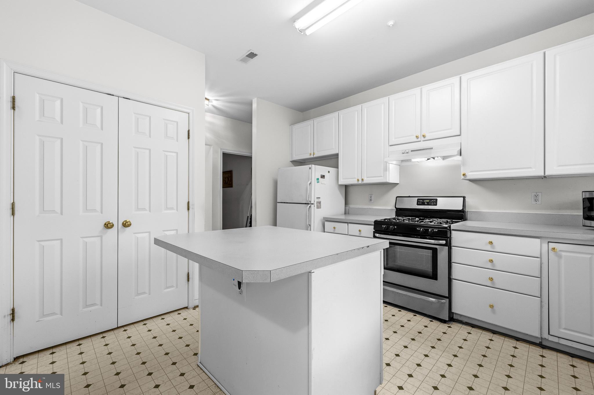 LONGLEAF-PLAT 1> - Residential