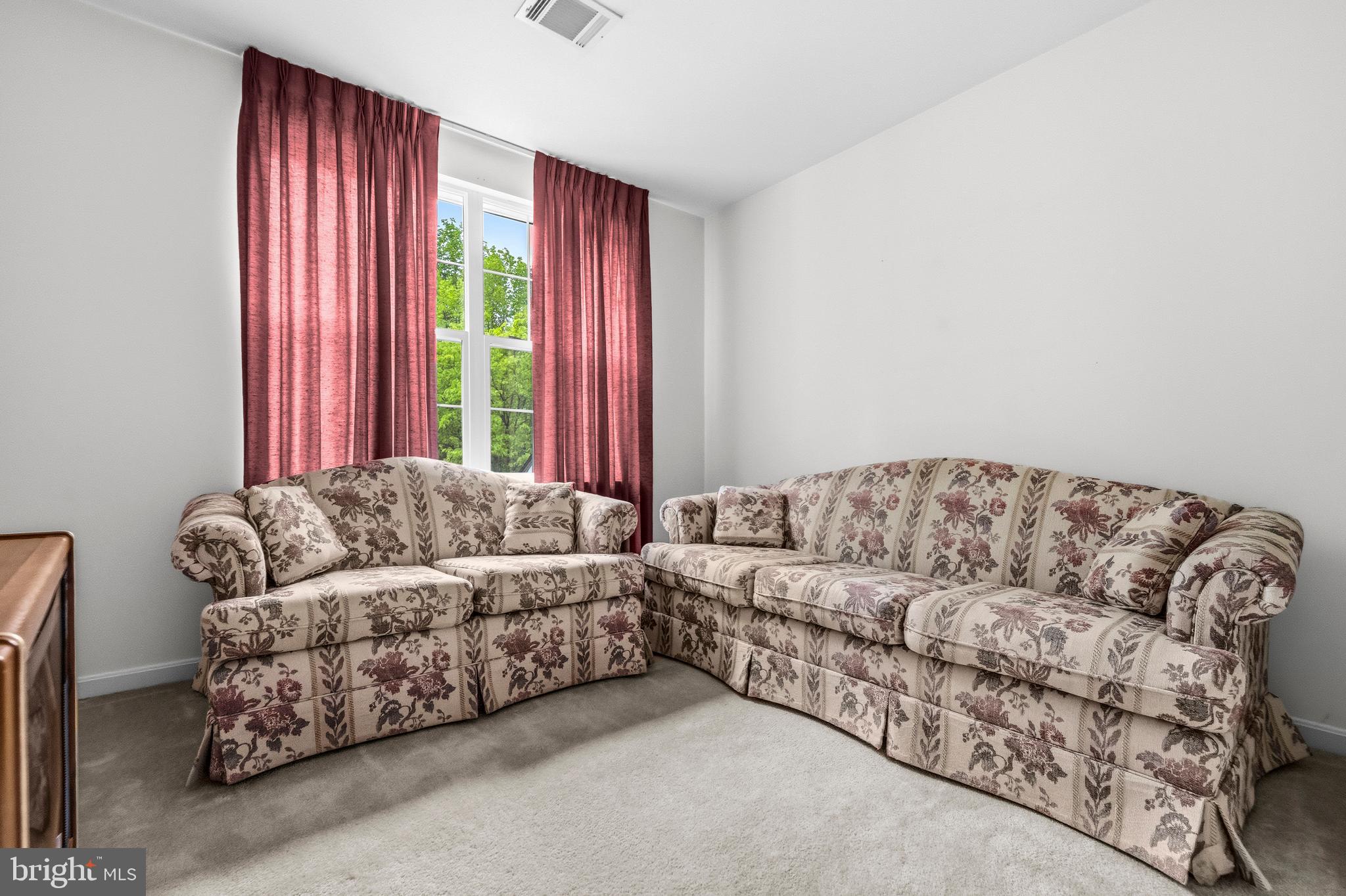 LONGLEAF-PLAT 1> - Residential