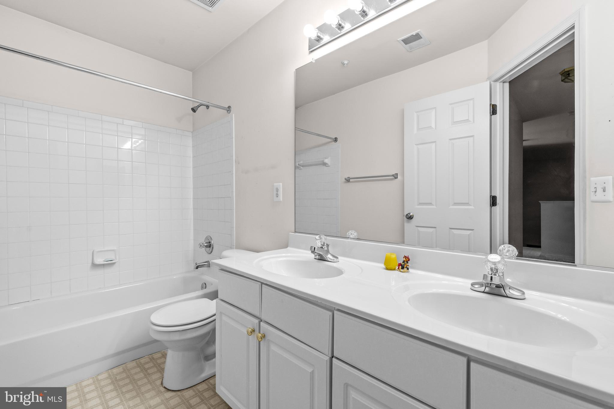LONGLEAF-PLAT 1> - Residential
