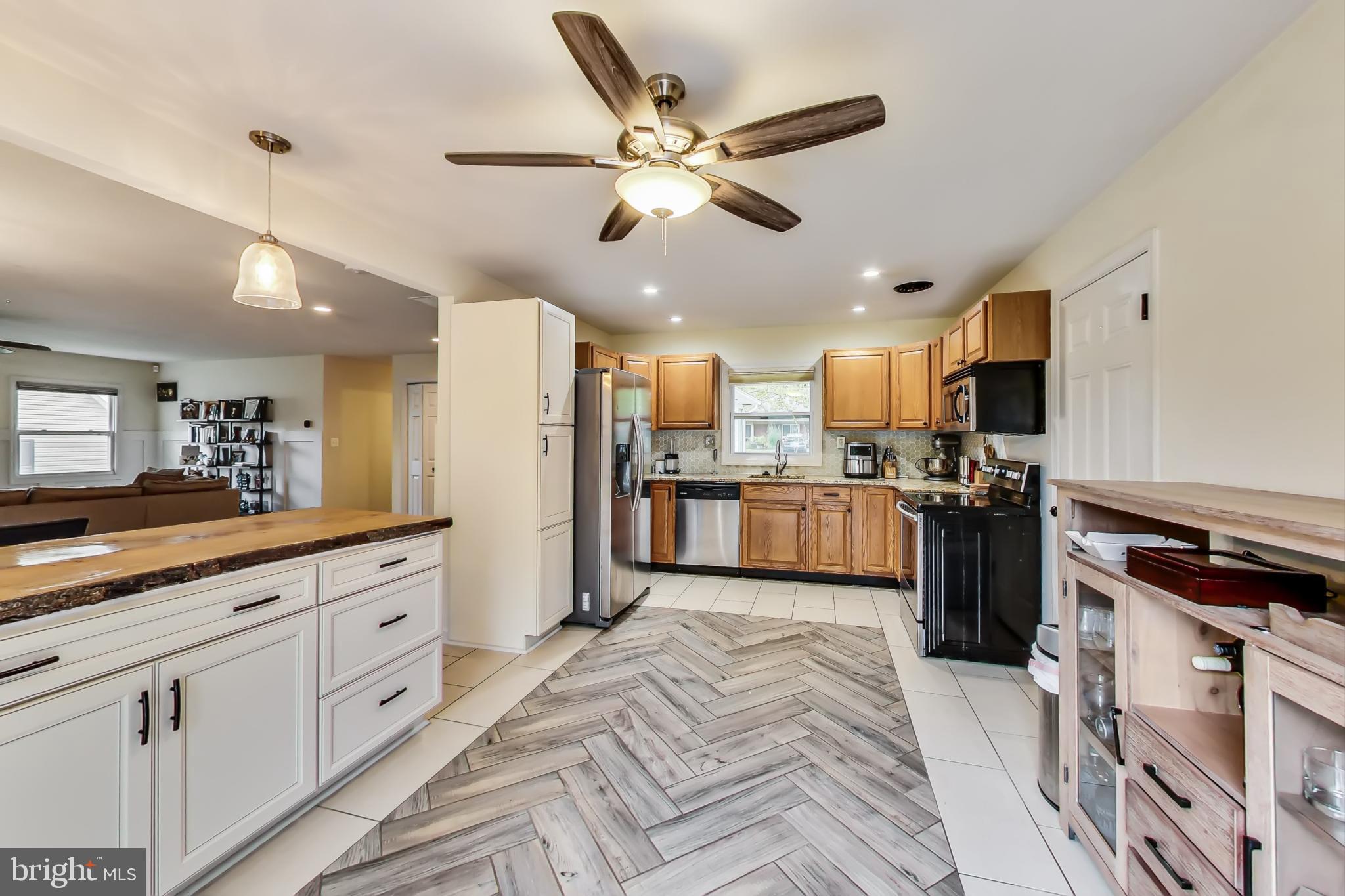 SOMERSET AT BELAIR - Residential