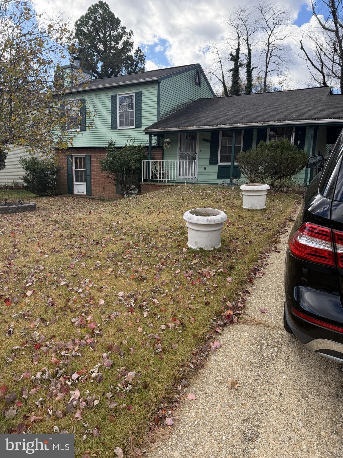 WILLOW HILLS - Residential