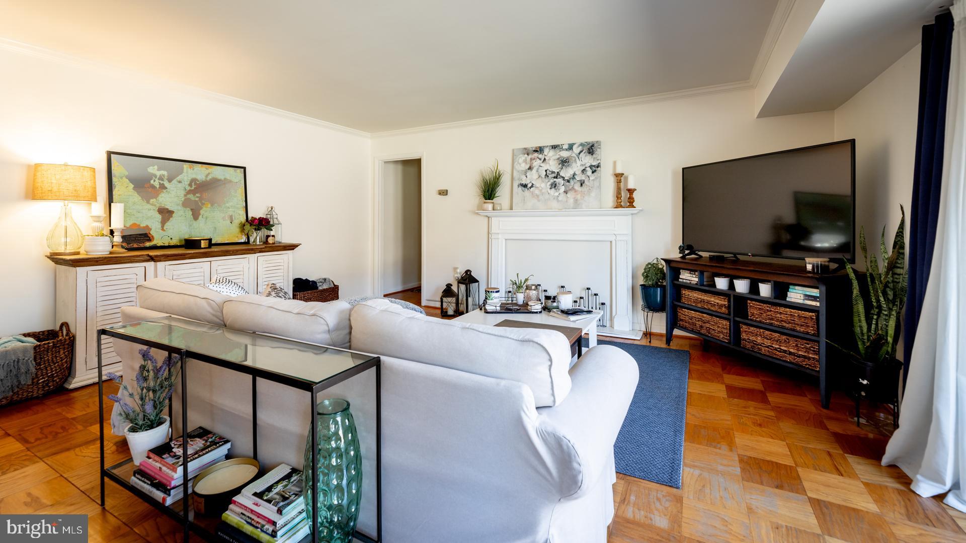 PARKSIDE CONDOMINIUMS - Residential