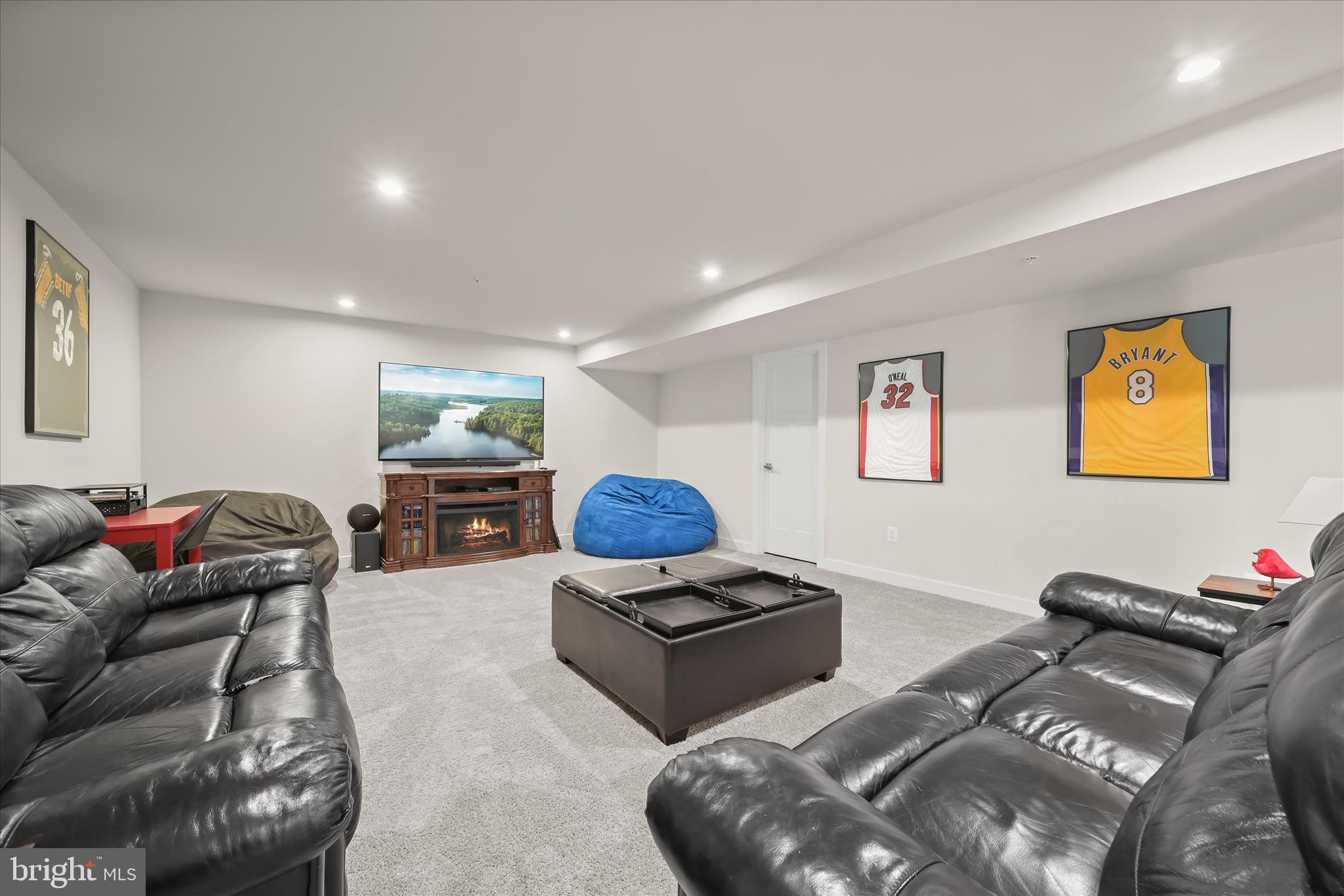 HAMPTONS - Residential
