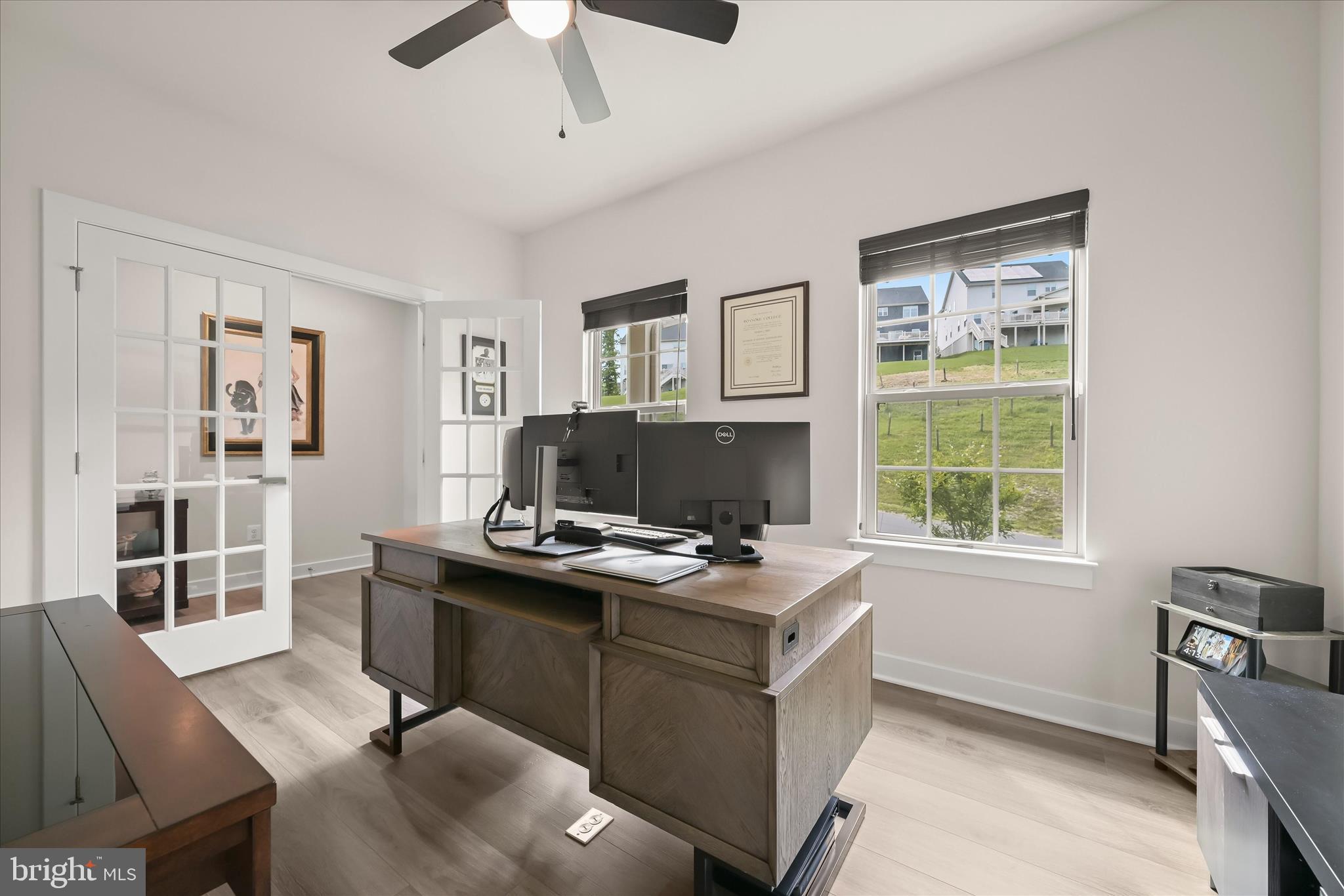 HAMPTONS - Residential