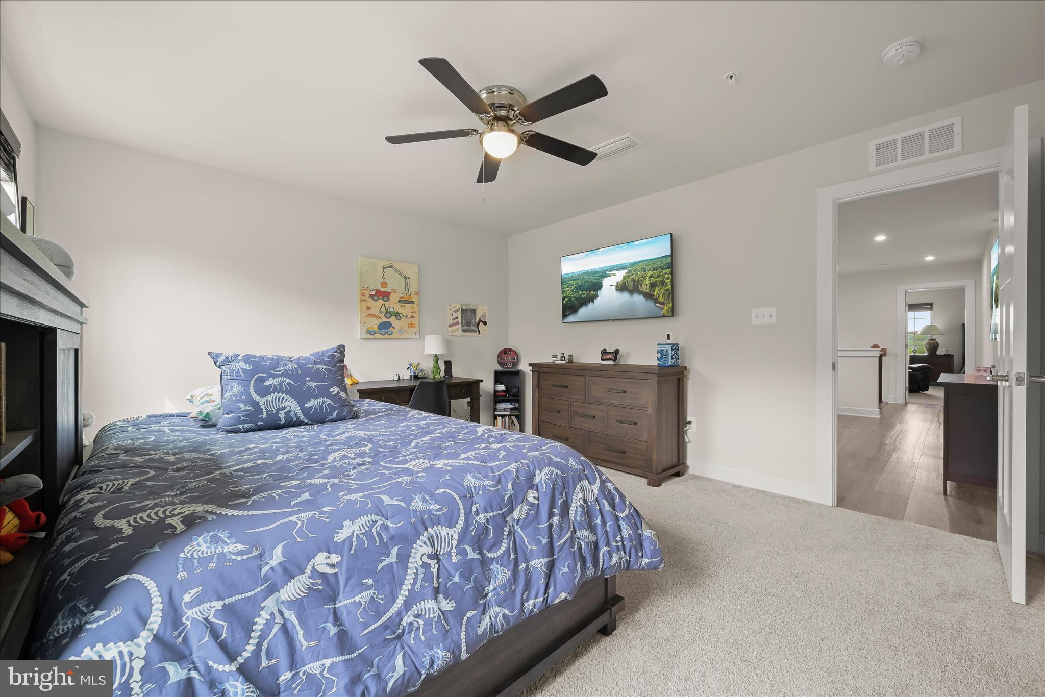 HAMPTONS - Residential