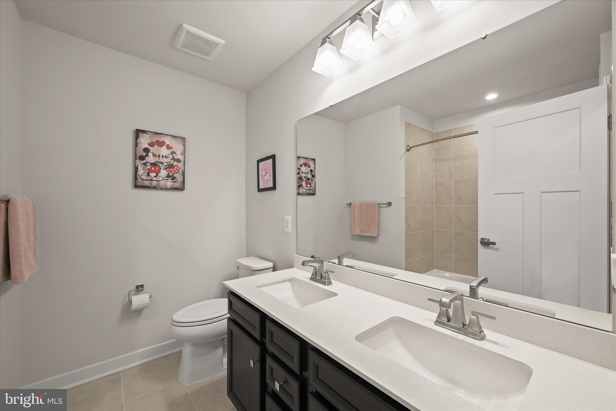 HAMPTONS - Residential