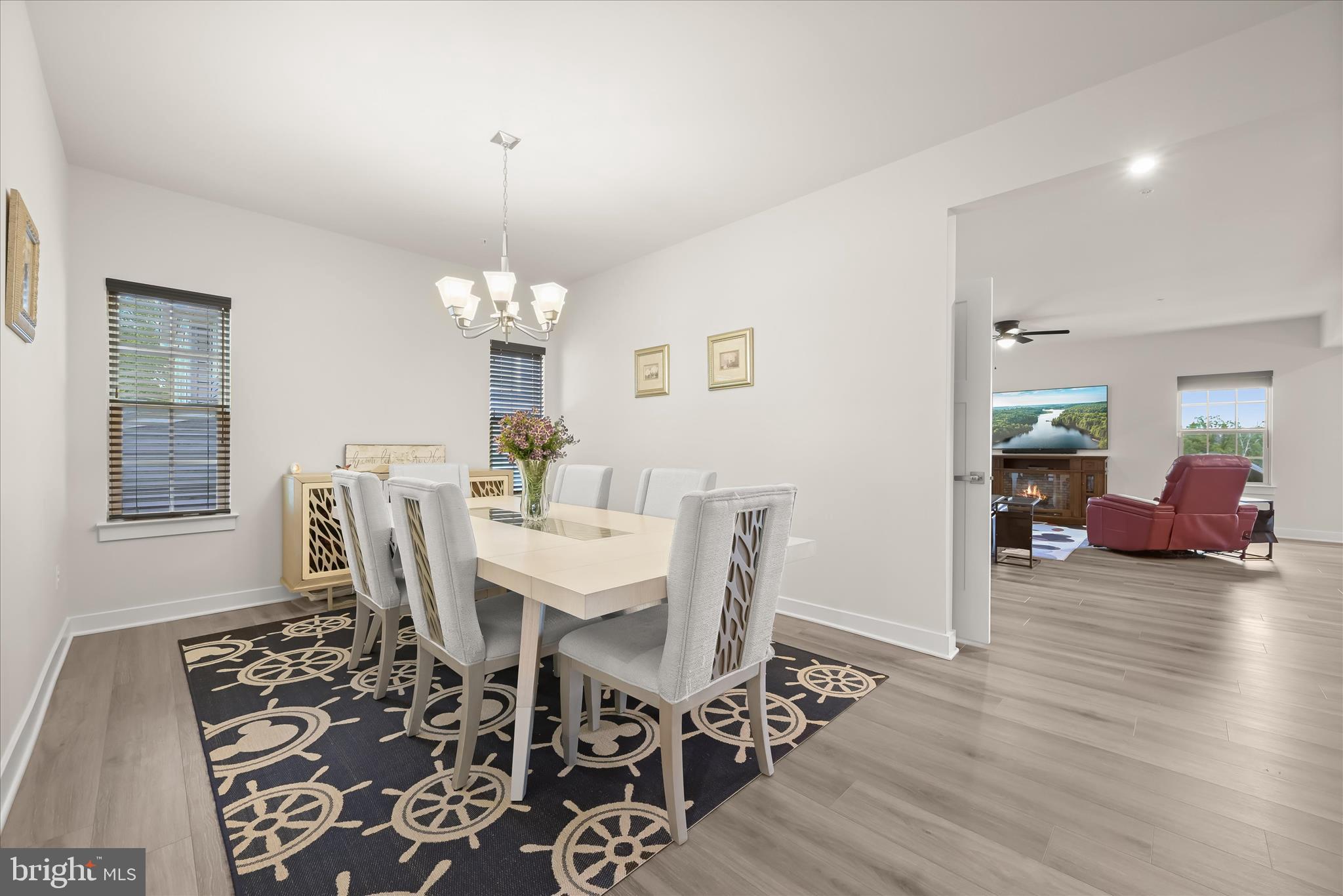 HAMPTONS - Residential