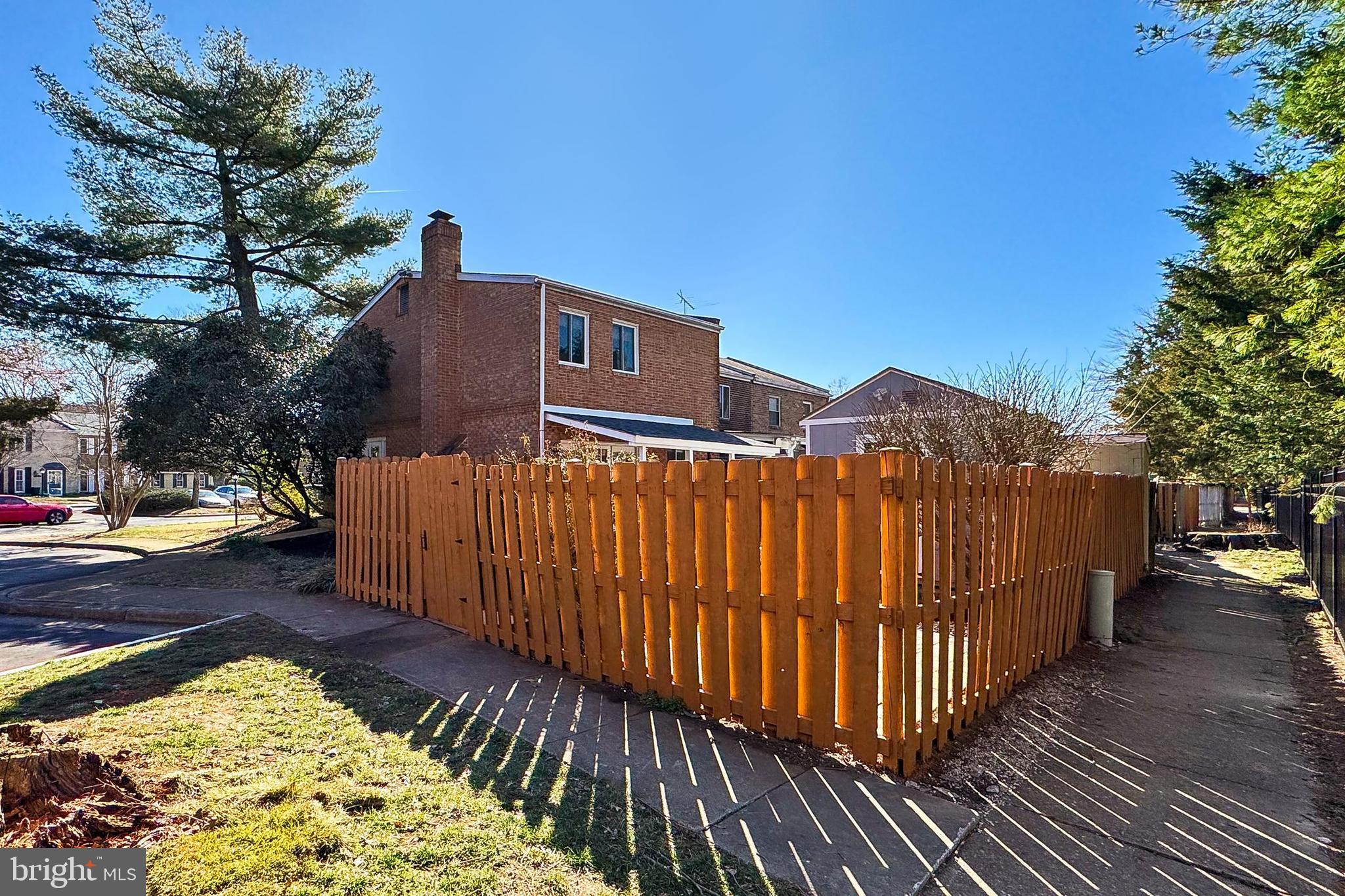 GEORGETOWN WOODS - Residential