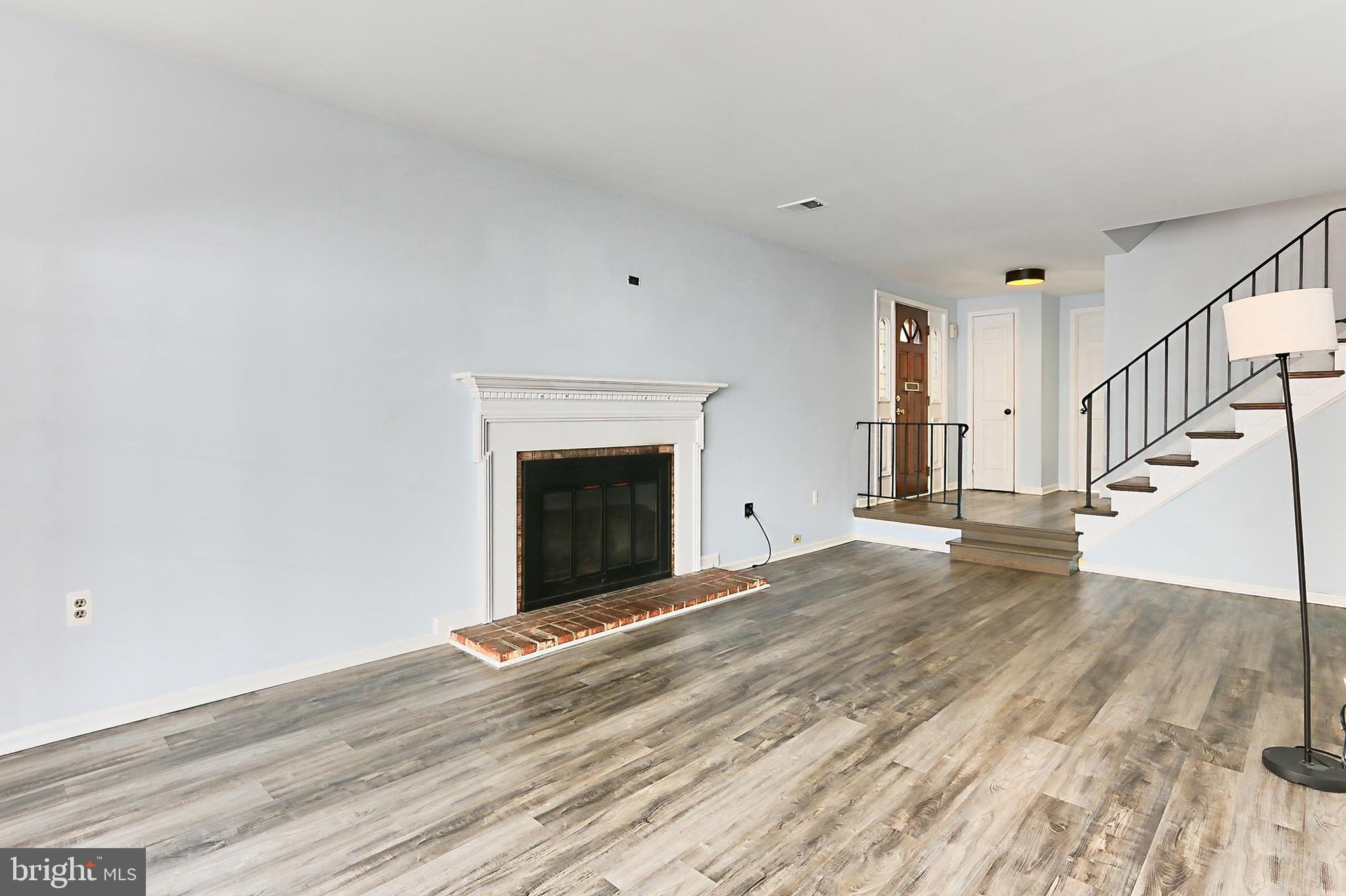 GEORGETOWN WOODS - Residential