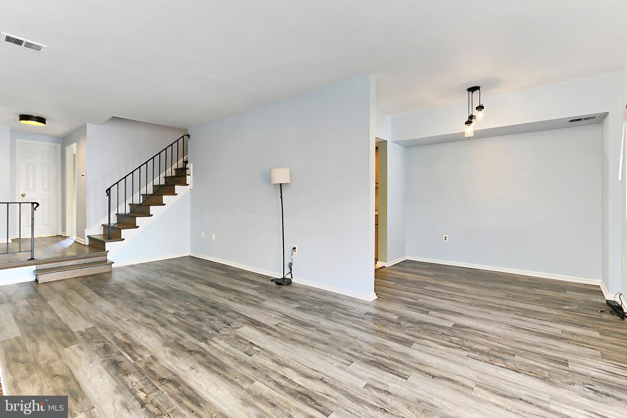 GEORGETOWN WOODS - Residential