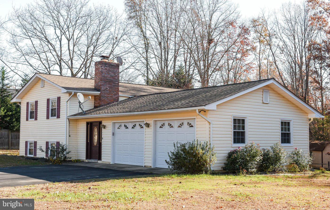 BRETON BAY ESTATES - Residential