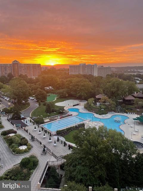 WATERGATE AT LANDMARK - Residential