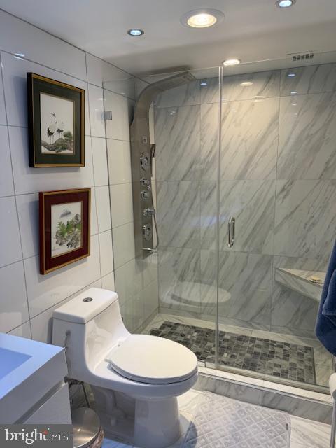 WATERGATE AT LANDMARK - Residential
