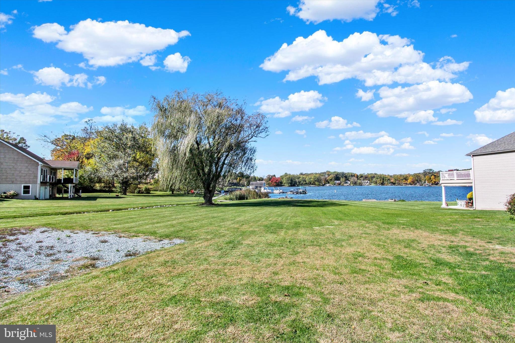 LAKE MEADE - Residential