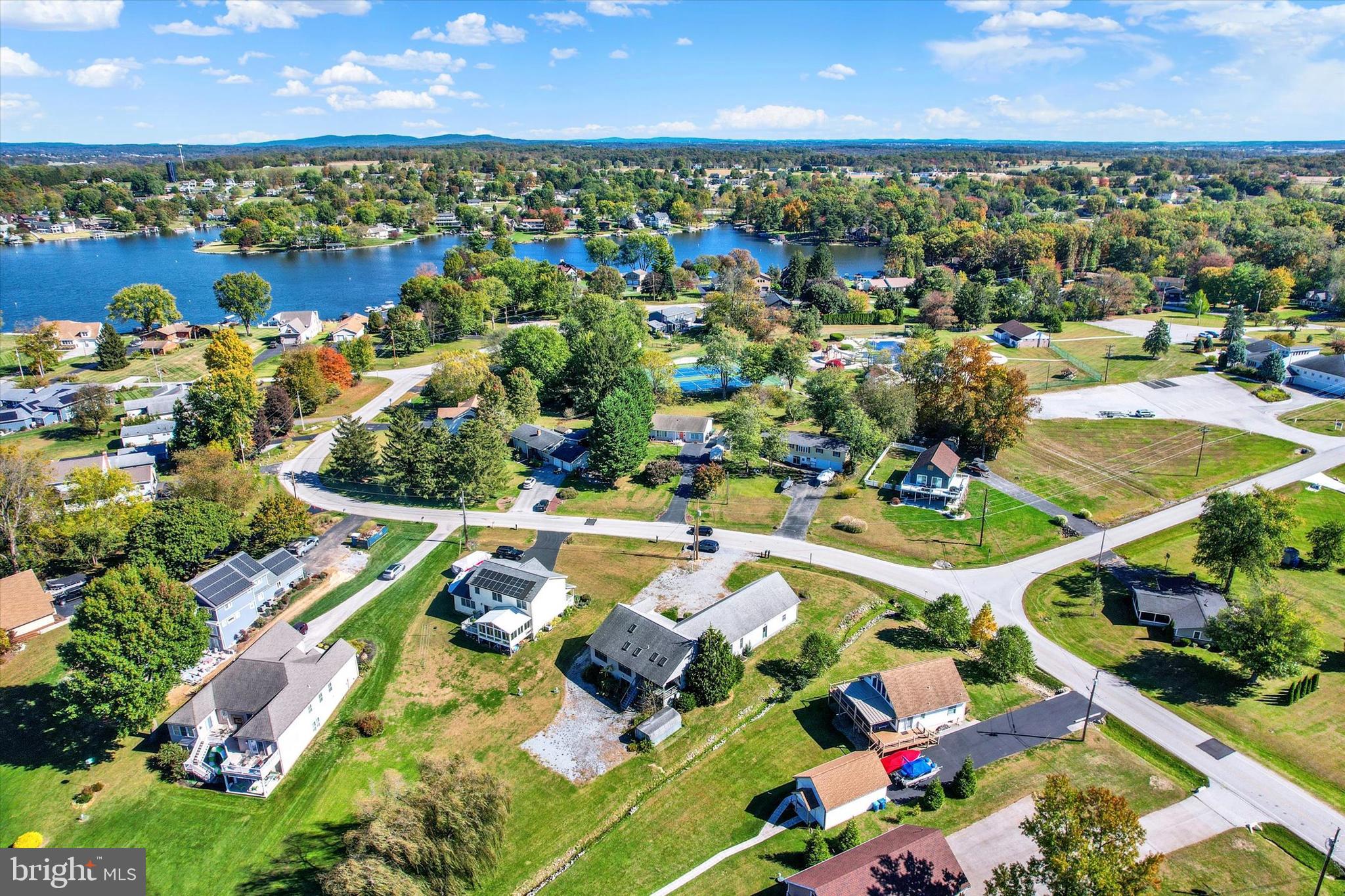 LAKE MEADE - Residential
