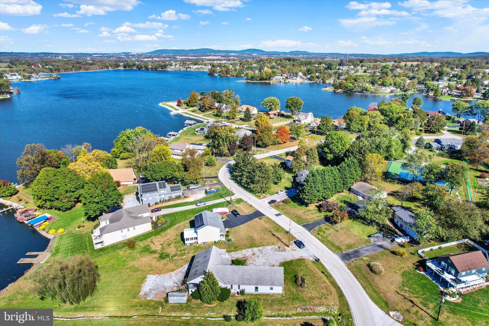 LAKE MEADE - Residential