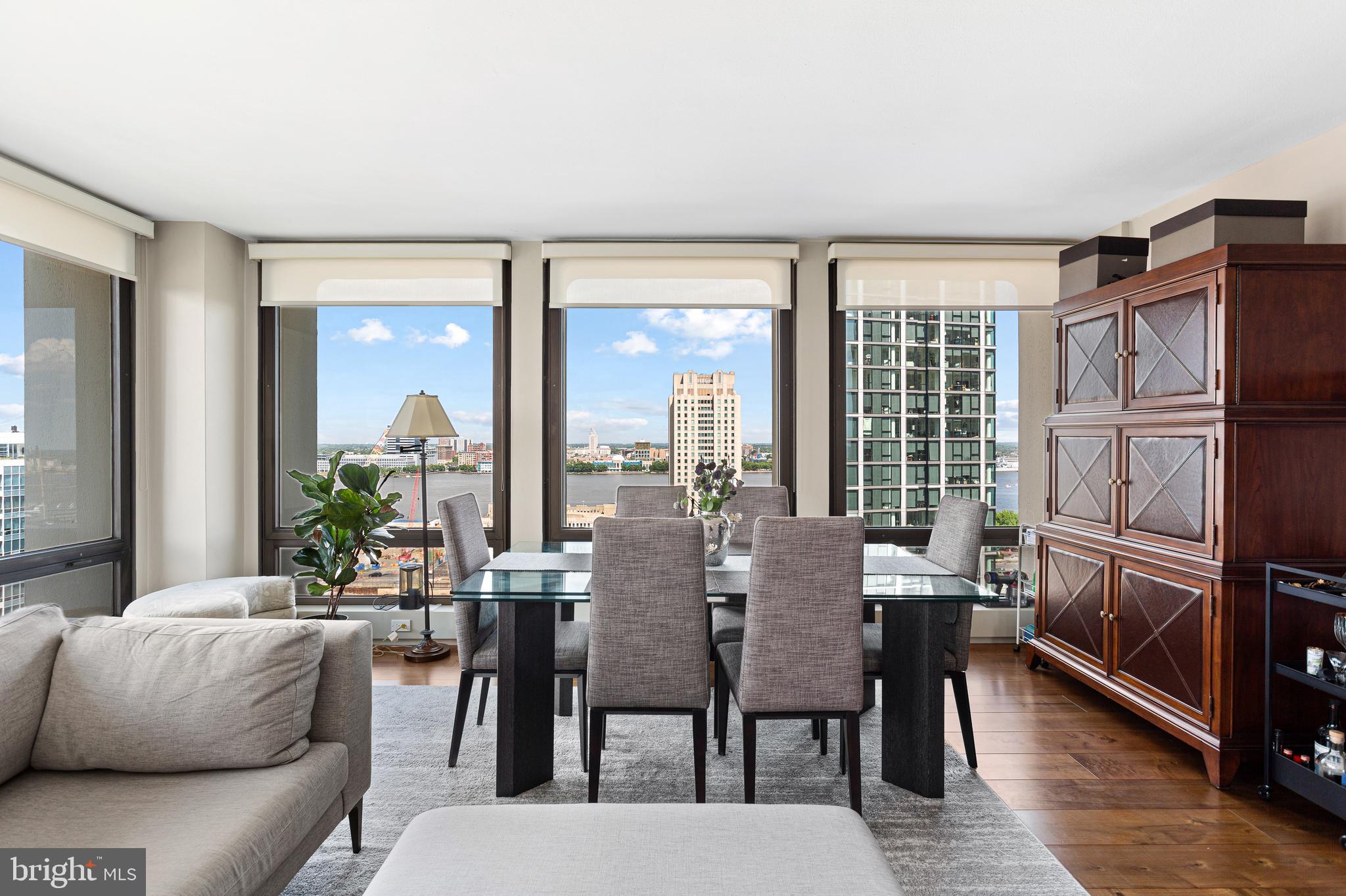 SOCIETY HILL - Residential