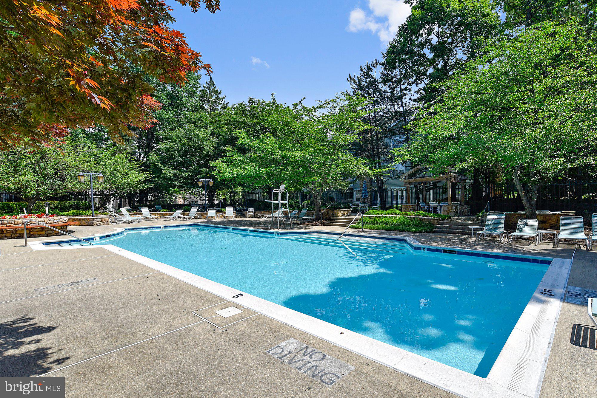 STONECROFT CONDO - Residential