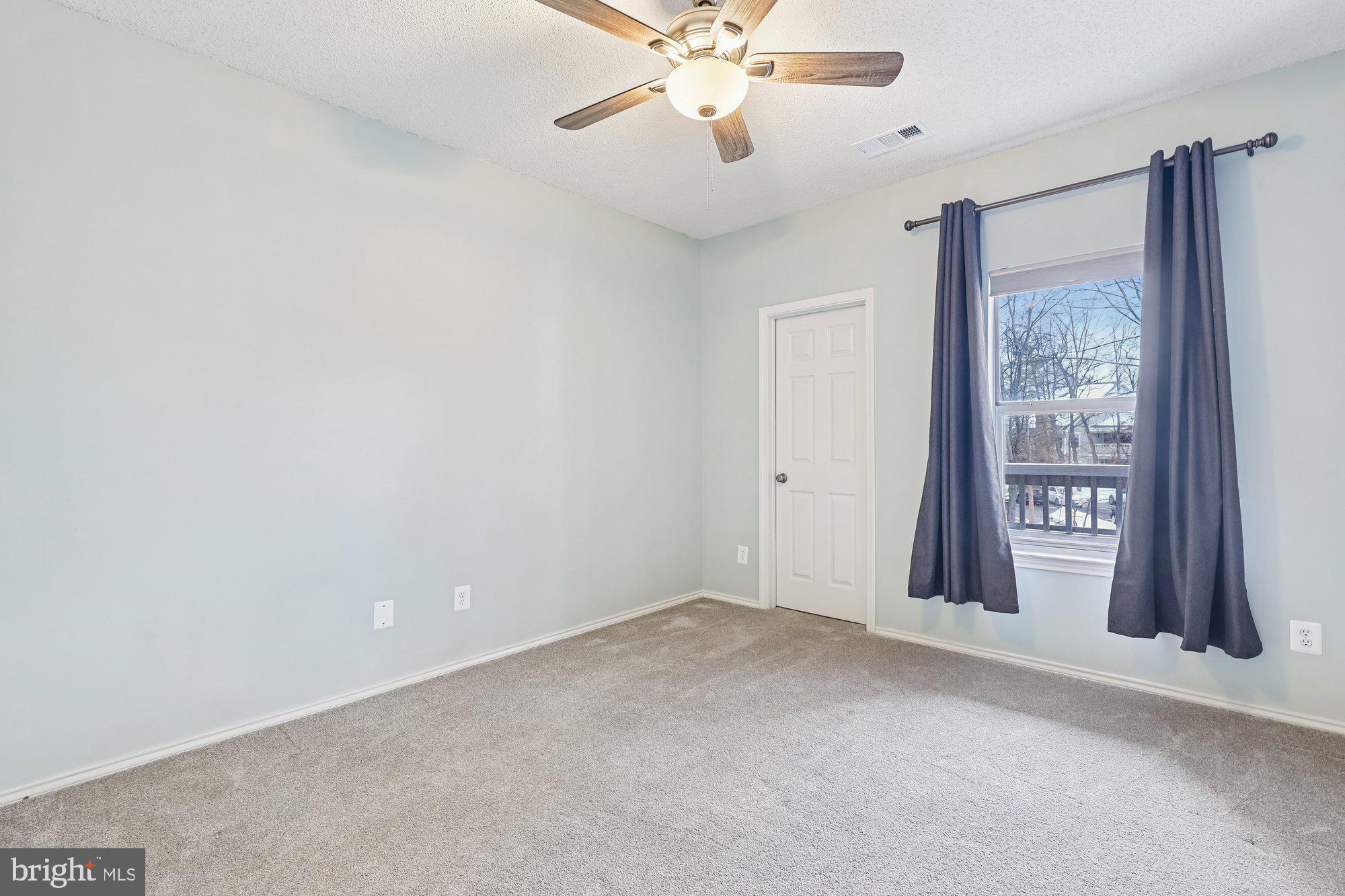 STONECROFT CONDO - Residential