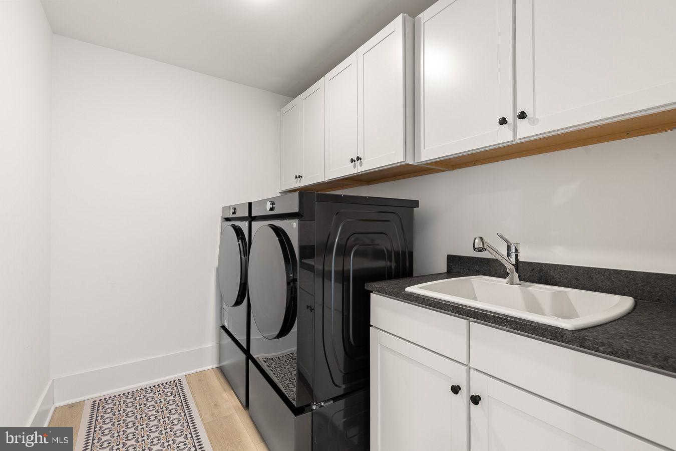 TANAGER - Residential