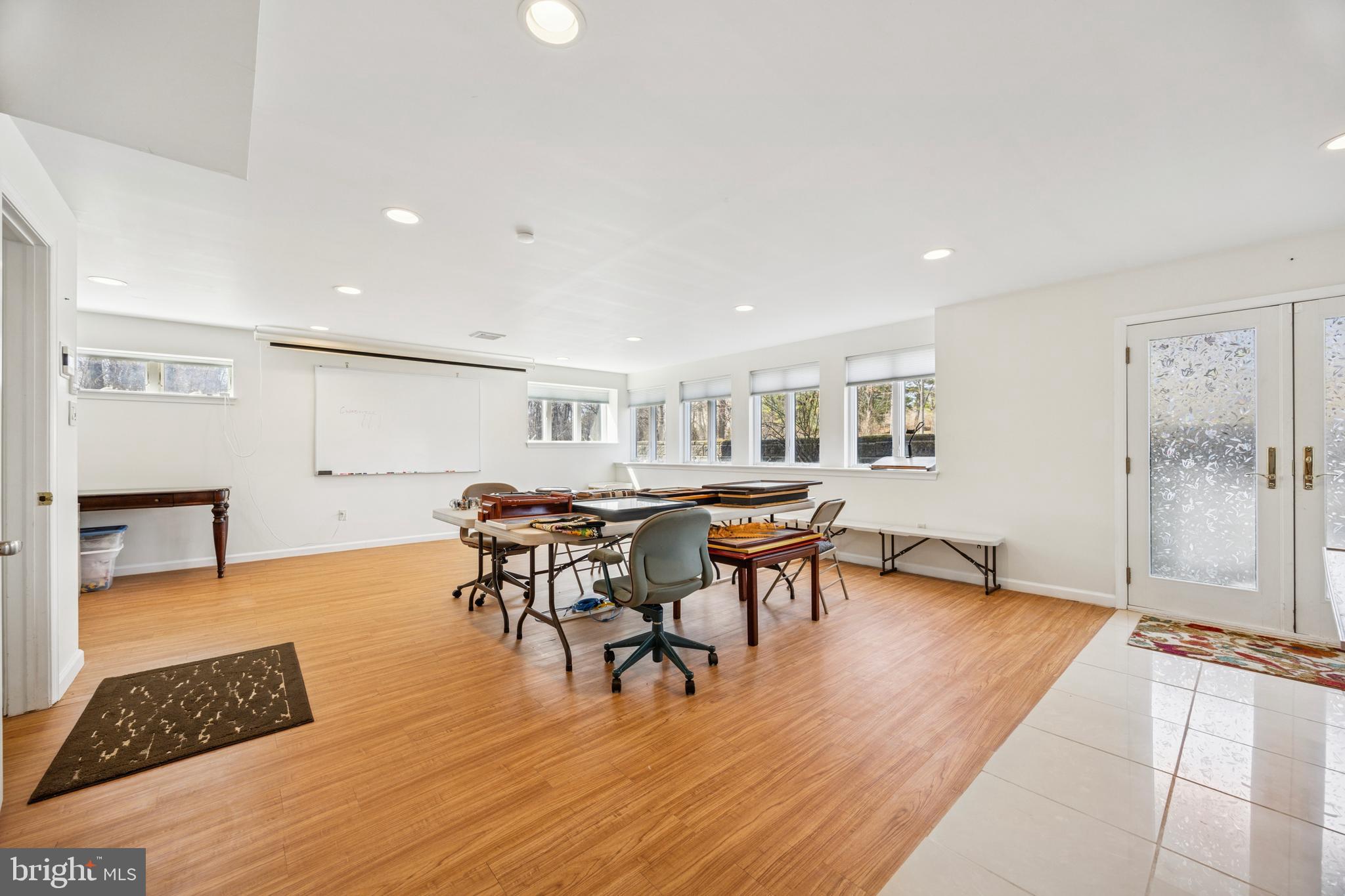 BLUE BELL - Residential