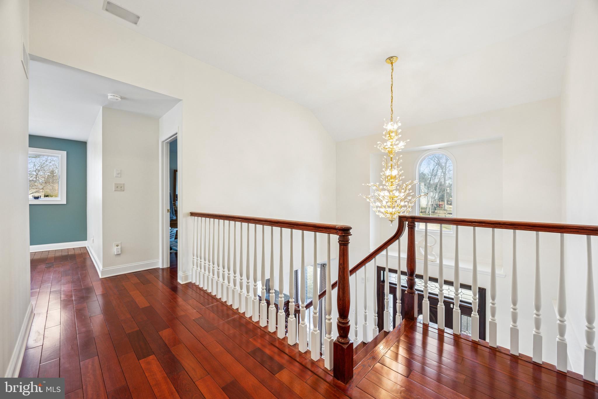BLUE BELL - Residential