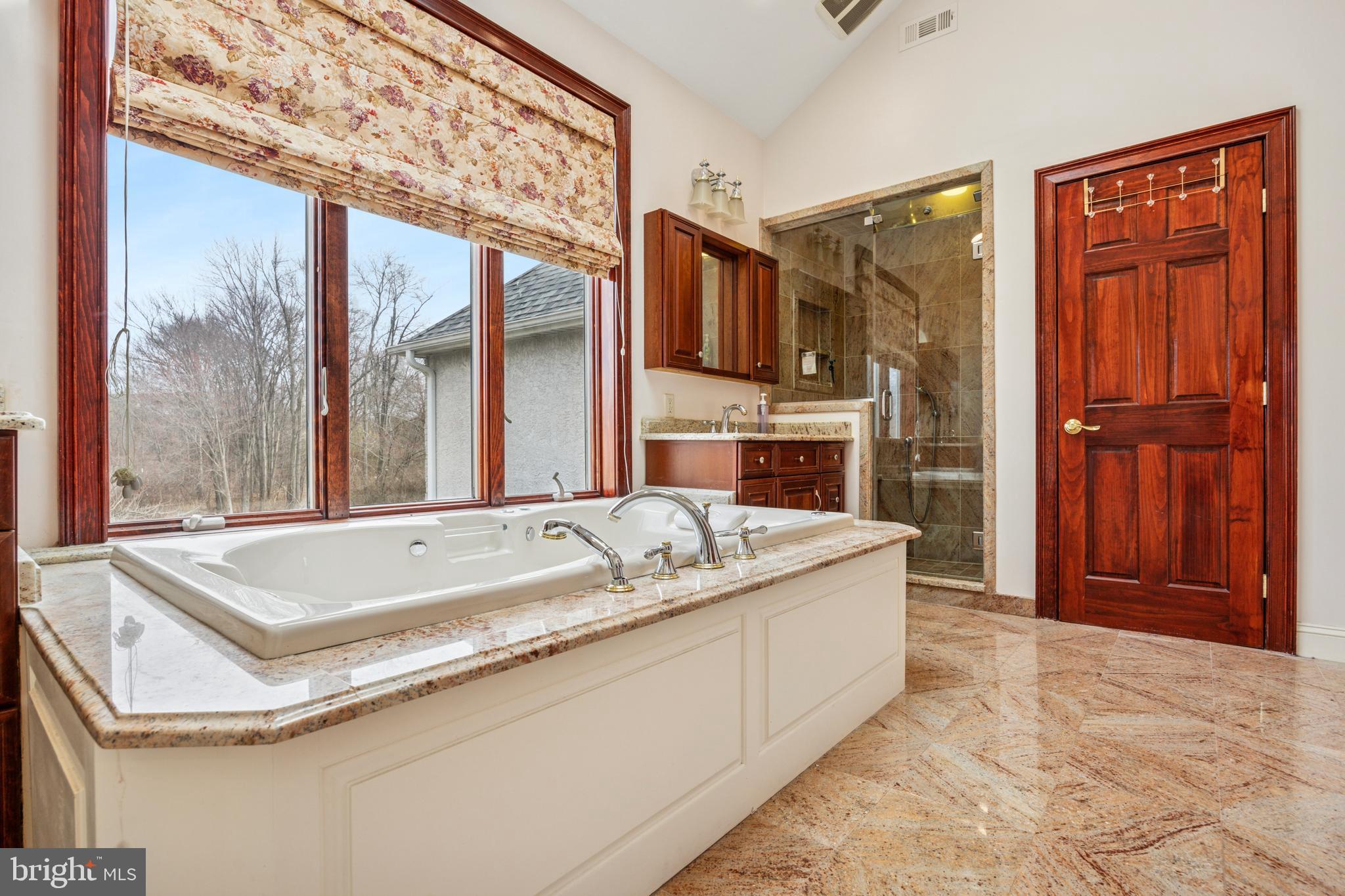 BLUE BELL - Residential