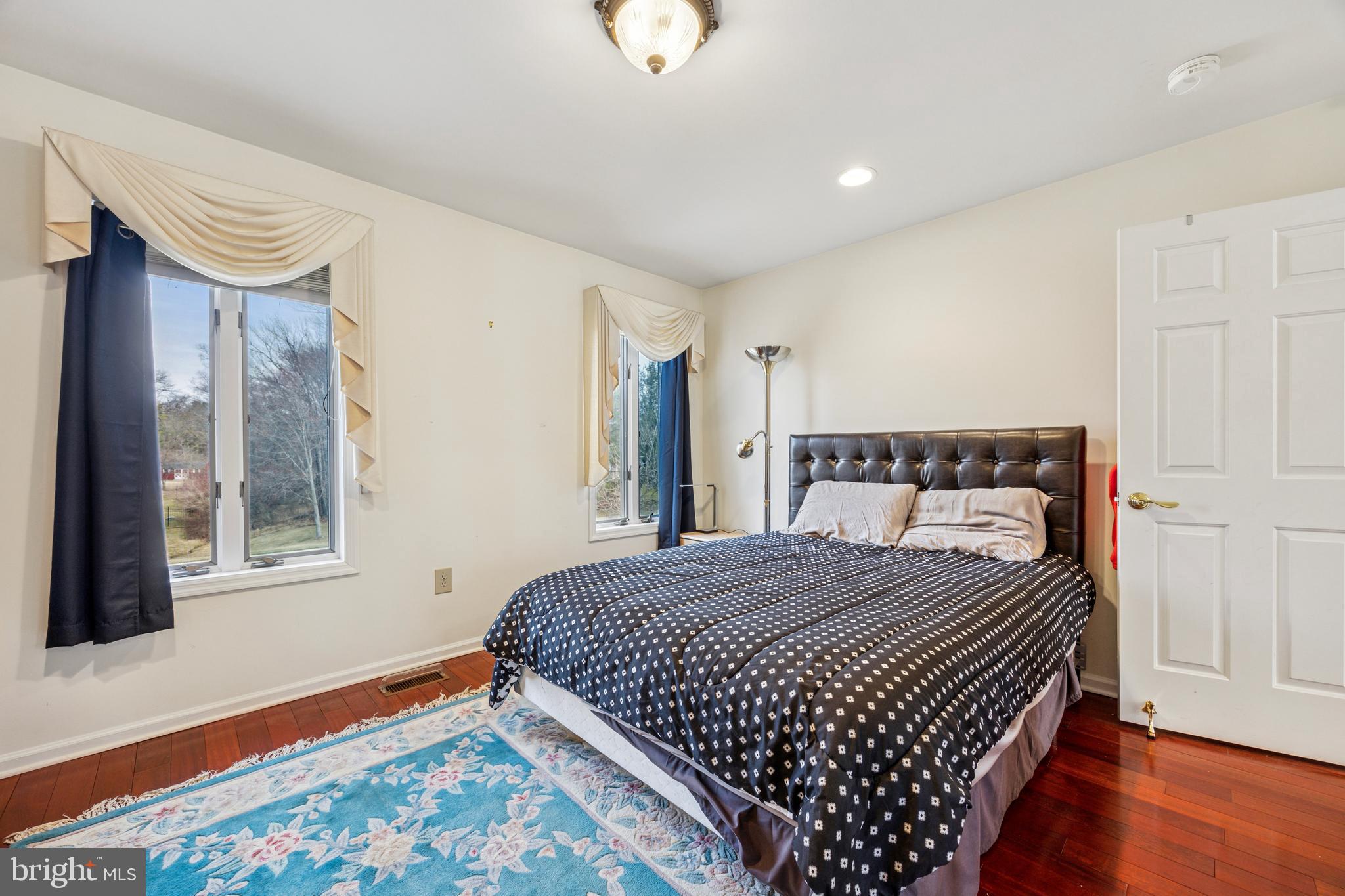 BLUE BELL - Residential