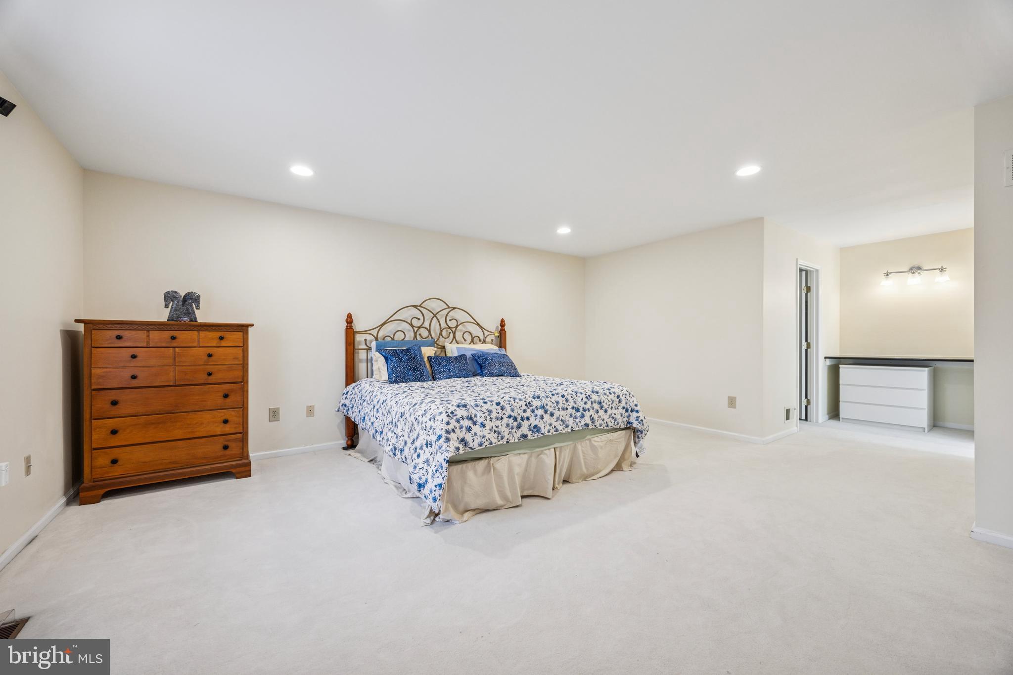 BLUE BELL - Residential