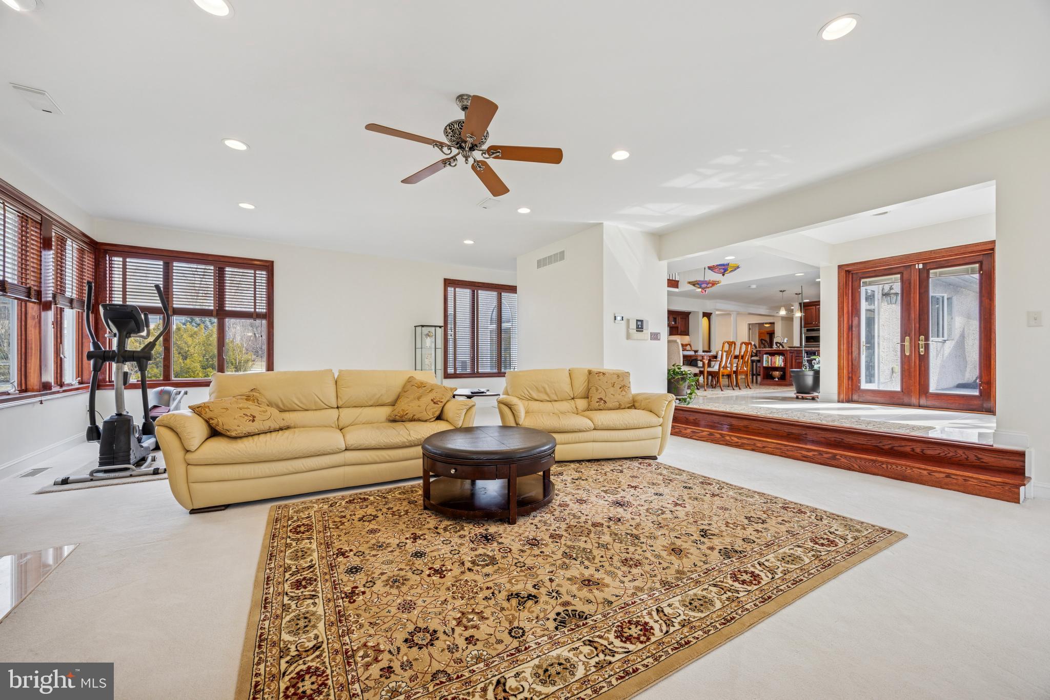 BLUE BELL - Residential