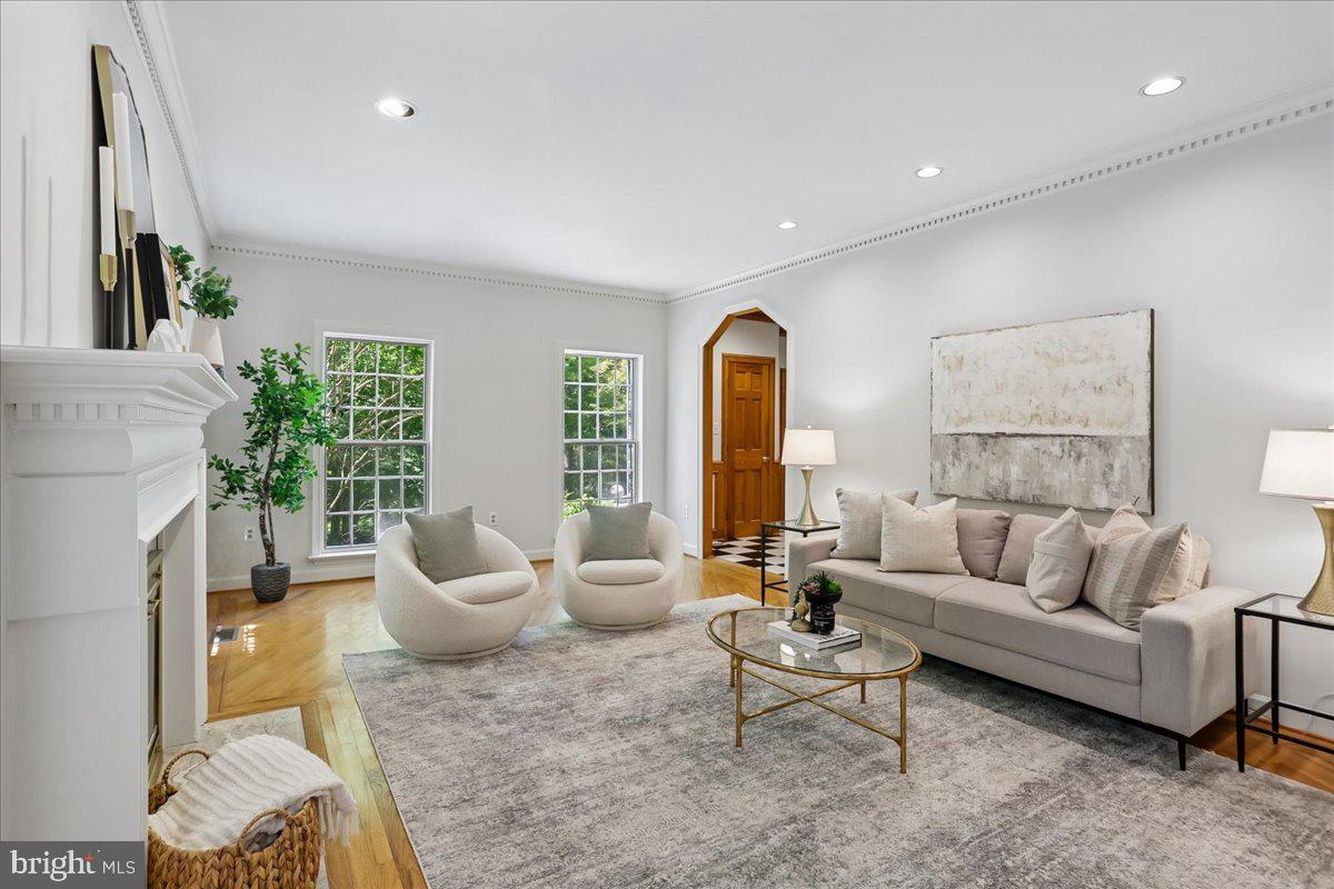 PINEY GLEN FARMS - Residential