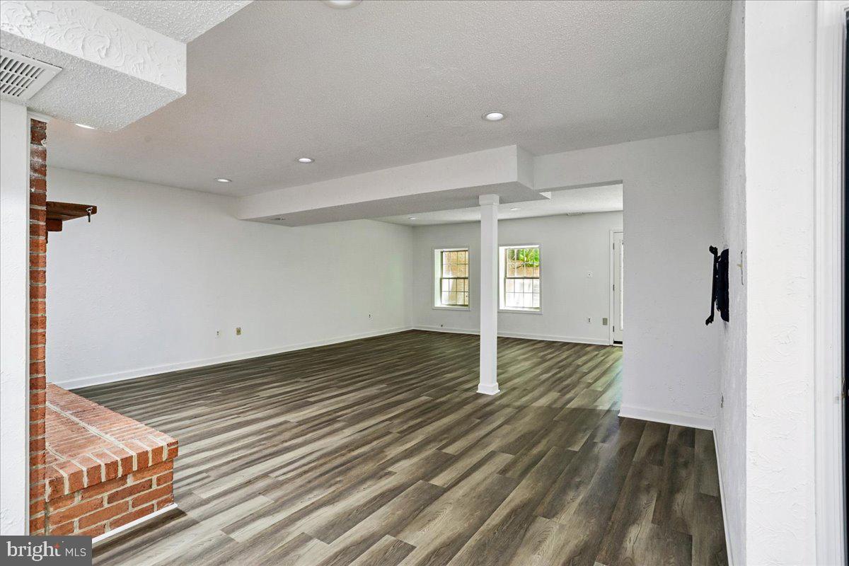 PINEY GLEN FARMS - Residential