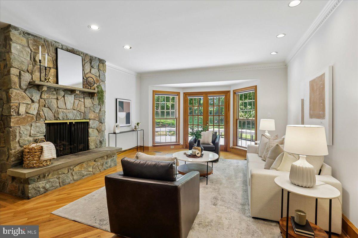 PINEY GLEN FARMS - Residential