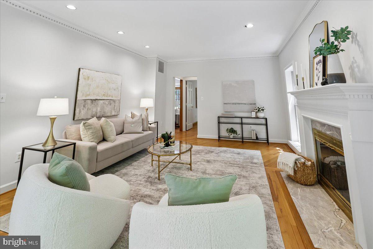 PINEY GLEN FARMS - Residential