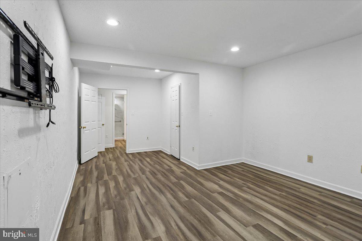 PINEY GLEN FARMS - Residential