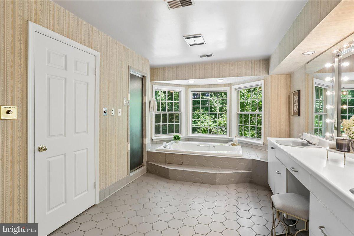 PINEY GLEN FARMS - Residential