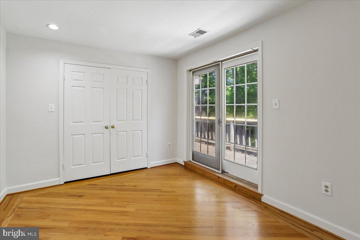 PINEY GLEN FARMS - Residential